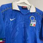Shop 1995/96 ITALY HOME SHIRT (M) NIKE, classic football shirts, vintage football shirts & retro soccer jerseys at Cult Kits
