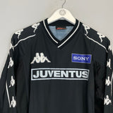1995/96 JUVENTUS L/S TRAINING SHIRT (XL) KAPPA - Cult Kits - XL - Buy Vintage Football Shirts, Authentic Retro Football Shirts For Sale, Classic Football Shirts & Soccer Jersey