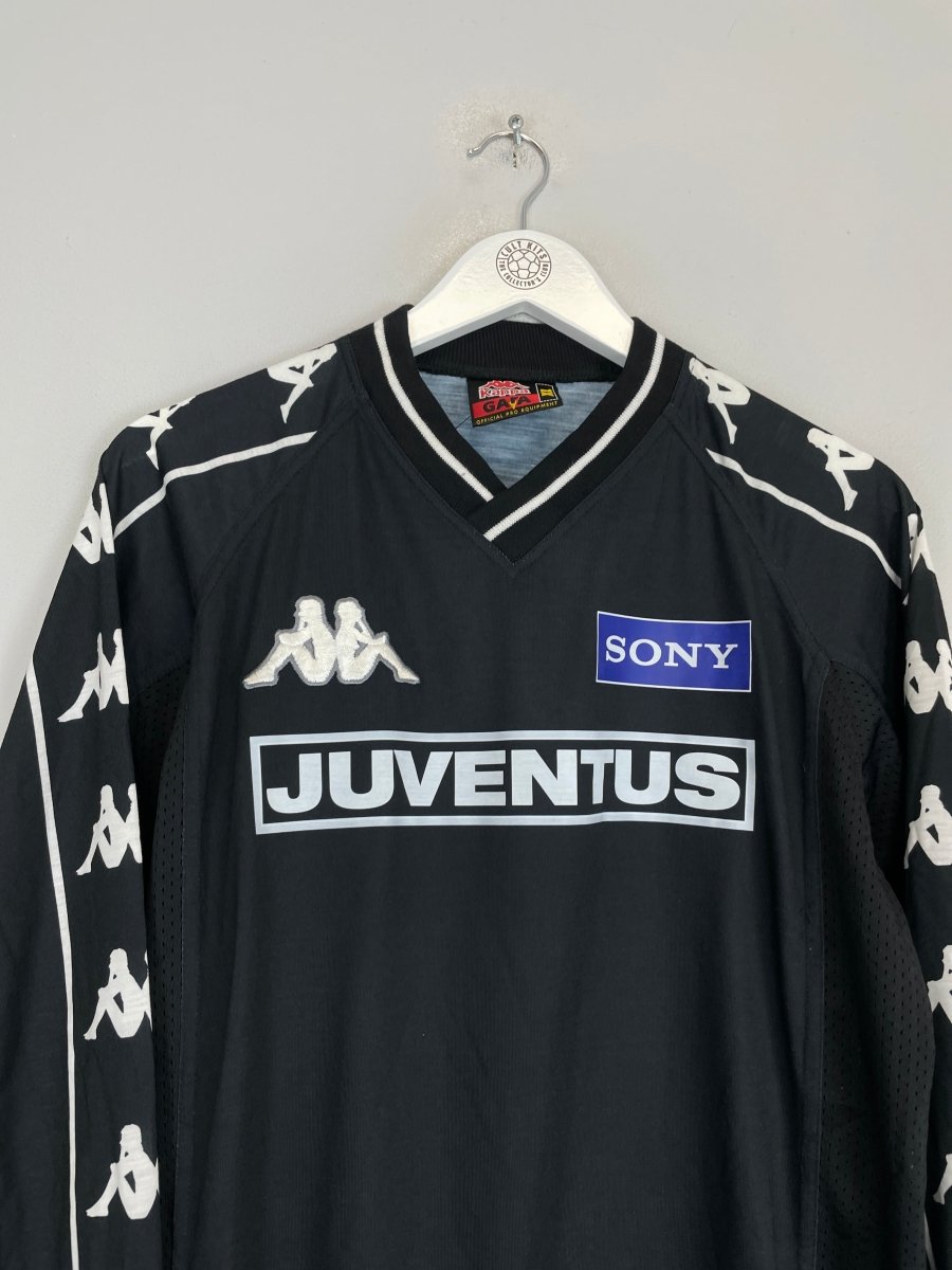 1995/96 JUVENTUS TRAINING SHIRT (XL) KAPPA - Cult Kits - XL - Buy Vintage Football Shirts, Authentic Retro Football Shirts For Sale, Classic Football Shirts & Soccer Jersey