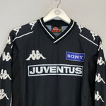 1995/96 JUVENTUS TRAINING SHIRT (XL) KAPPA - Cult Kits - XL - Buy Vintage Football Shirts, Authentic Retro Football Shirts For Sale, Classic Football Shirts & Soccer Jersey