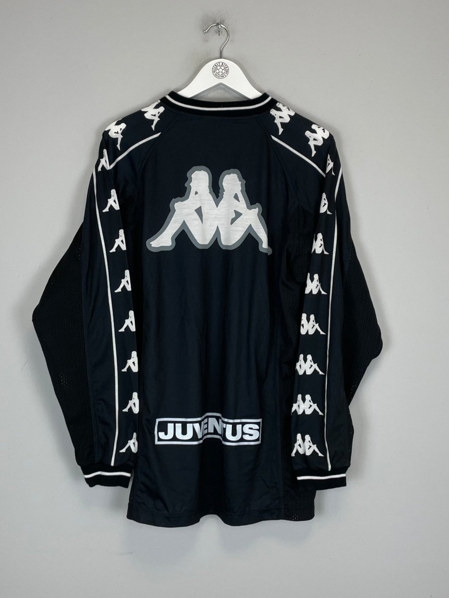 1995/96 JUVENTUS TRAINING SHIRT (XL) KAPPA - Cult Kits - XL - Buy Vintage Football Shirts, Authentic Retro Football Shirts For Sale, Classic Football Shirts & Soccer Jersey