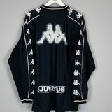 1995/96 JUVENTUS TRAINING SHIRT (XL) KAPPA - Cult Kits - XL - Buy Vintage Football Shirts, Authentic Retro Football Shirts For Sale, Classic Football Shirts & Soccer Jersey