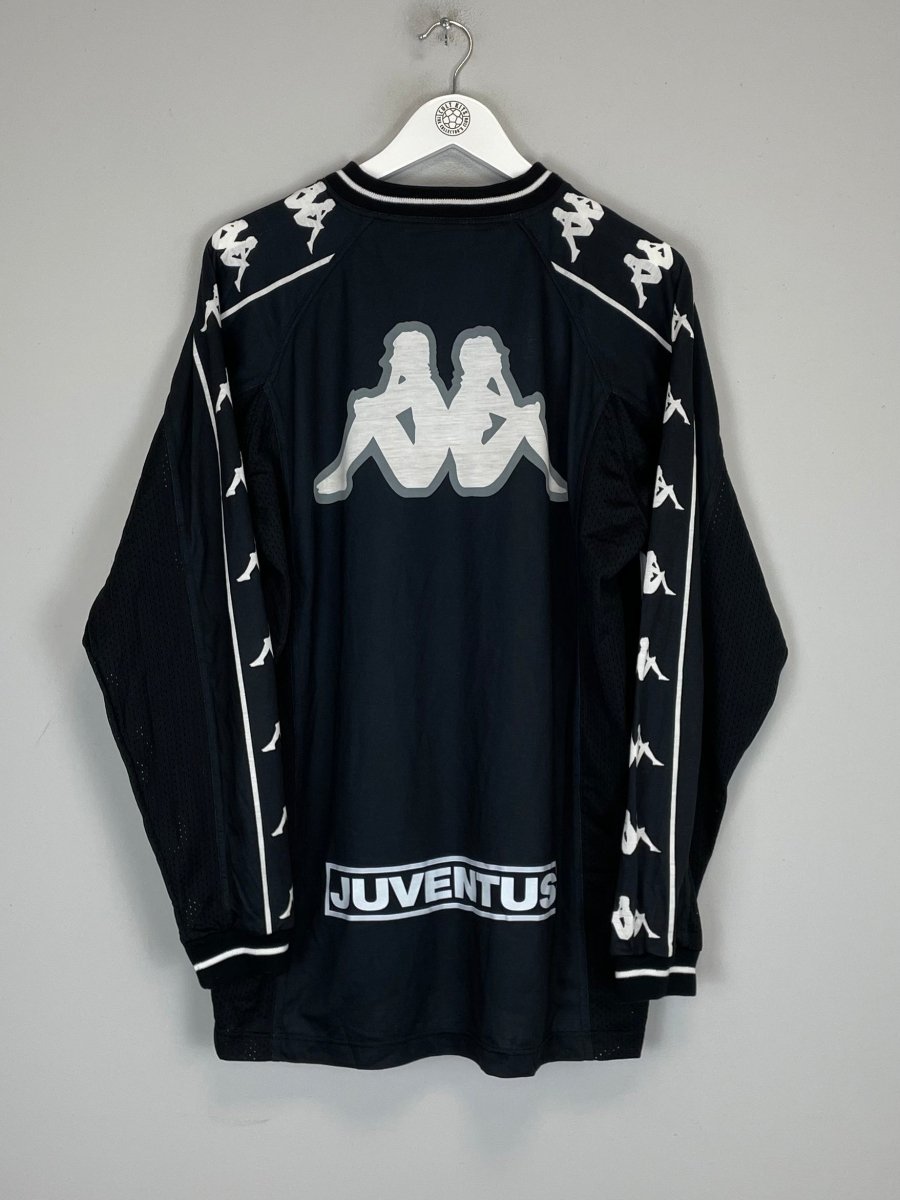 1995/96 JUVENTUS TRAINING SHIRT (XL) KAPPA - Cult Kits - XL - Buy Vintage Football Shirts, Authentic Retro Football Shirts For Sale, Classic Football Shirts & Soccer Jersey