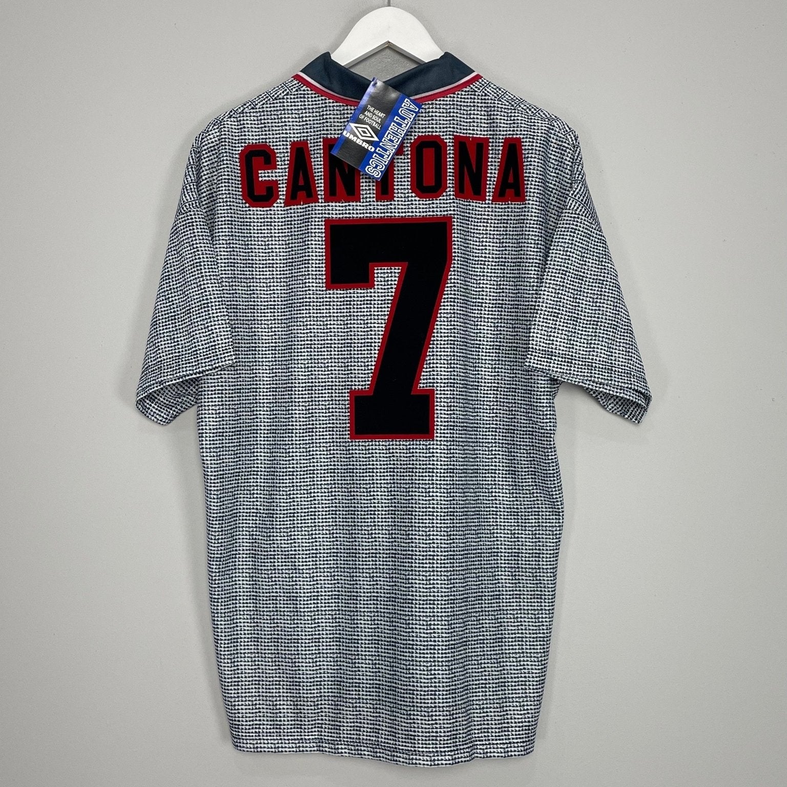 Shop 1995/96 MANCHESTER UNITED CANTONA #7 *BNWT* AWAY SHIRT (L) UMBRO, classic football shirts, vintage football shirts & retro soccer jerseys at Cult Kits