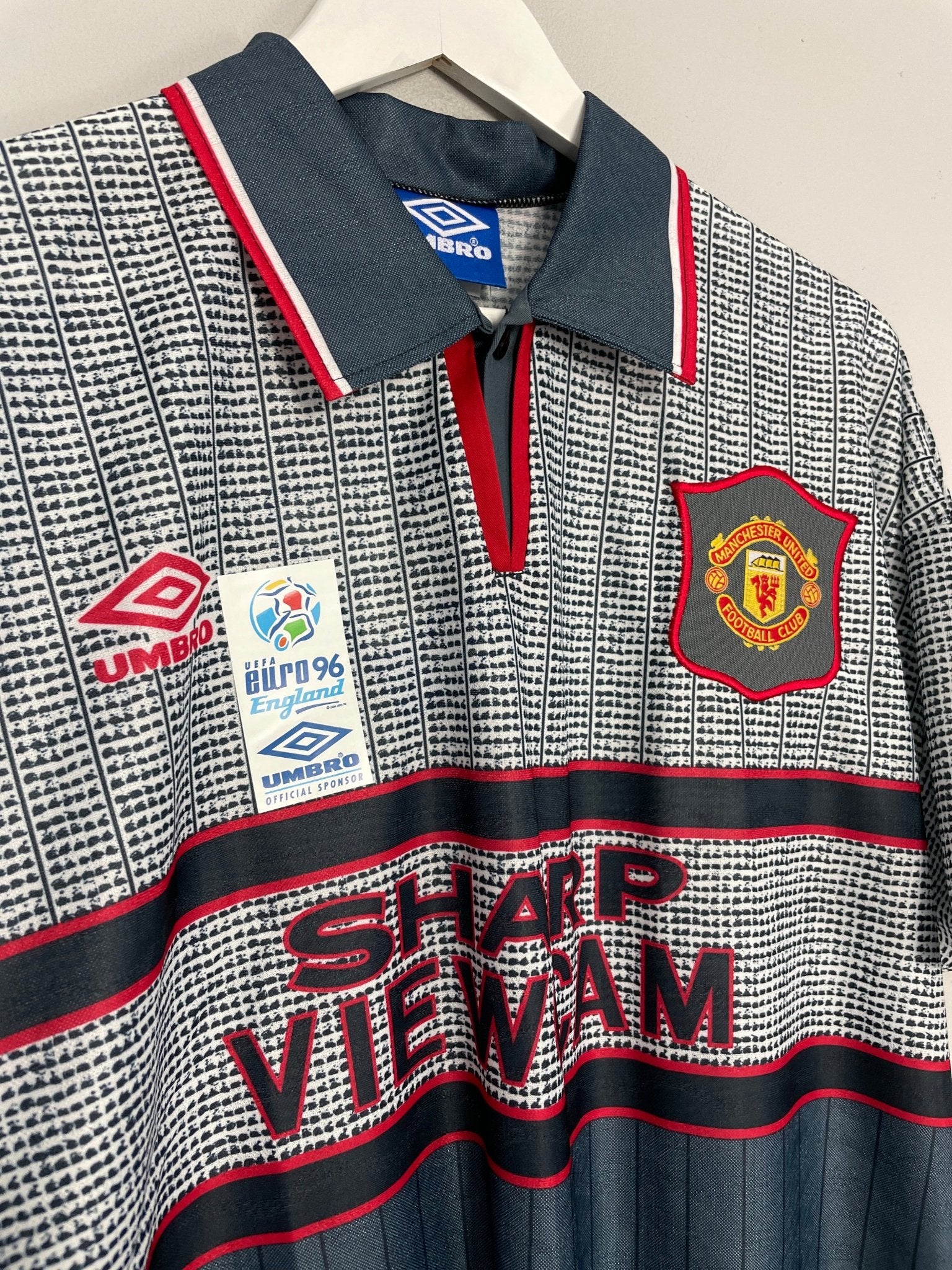 Shop 1995/96 MANCHESTER UNITED CANTONA #7 *BNWT* AWAY SHIRT (L) UMBRO, classic football shirts, vintage football shirts & retro soccer jerseys at Cult Kits