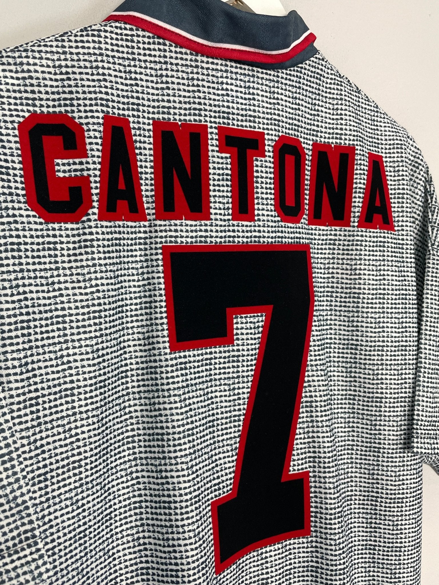 Shop 1995/96 MANCHESTER UNITED CANTONA #7 *BNWT* AWAY SHIRT (XL) UMBRO, classic football shirts, vintage football shirts & retro soccer jerseys at Cult Kits