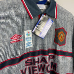 Shop 1995/96 MANCHESTER UNITED CANTONA #7 *BNWT* AWAY SHIRT (XXL) UMBRO, classic football shirts, vintage football shirts & retro soccer jerseys at Cult Kits