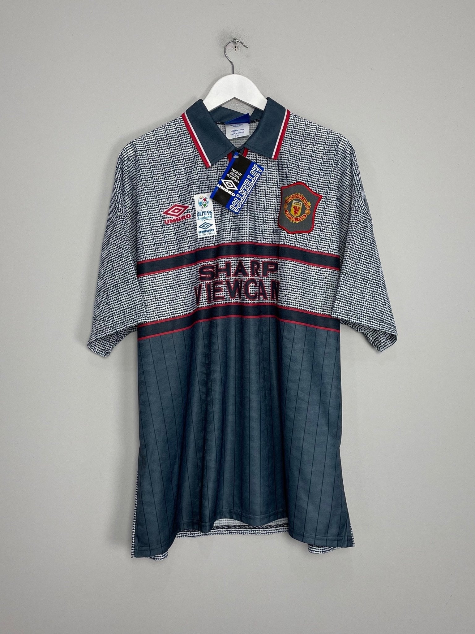 Shop 1995/96 MANCHESTER UNITED CANTONA #7 *BNWT* AWAY SHIRT (XXL) UMBRO, classic football shirts, vintage football shirts & retro soccer jerseys at Cult Kits