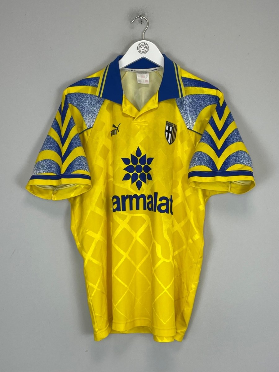 1995/96 PARMA ZOLA 10 HOME SHIRT (L) PUMA - Cult Kits - Large - Buy Vintage Football Shirts, Authentic Retro Football Shirts For Sale, Classic Football Shirts & Soccer Jersey