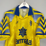 1995/96 PARMA ZOLA 10 HOME SHIRT (L) PUMA - Cult Kits - Large - Buy Vintage Football Shirts, Authentic Retro Football Shirts For Sale, Classic Football Shirts & Soccer Jersey