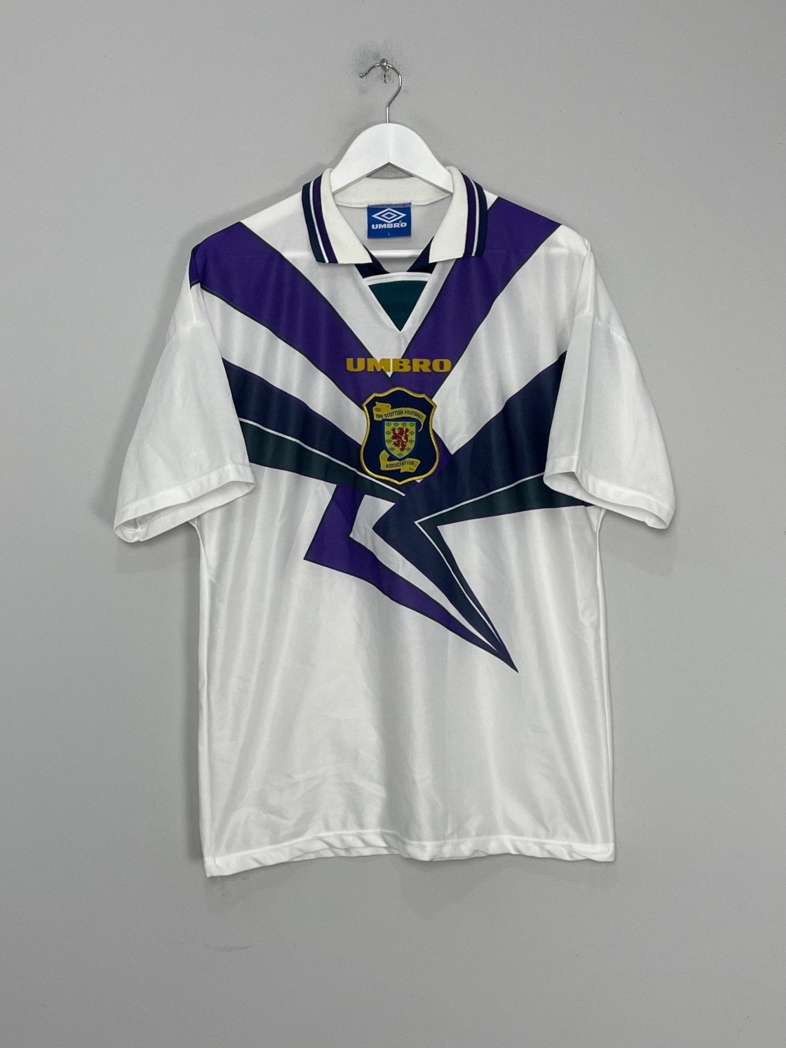 Shop 1995/96 SCOTLAND AWAY SHIRT (L) UMBRO, classic football shirts, vintage football shirts & retro soccer jerseys at Cult Kits