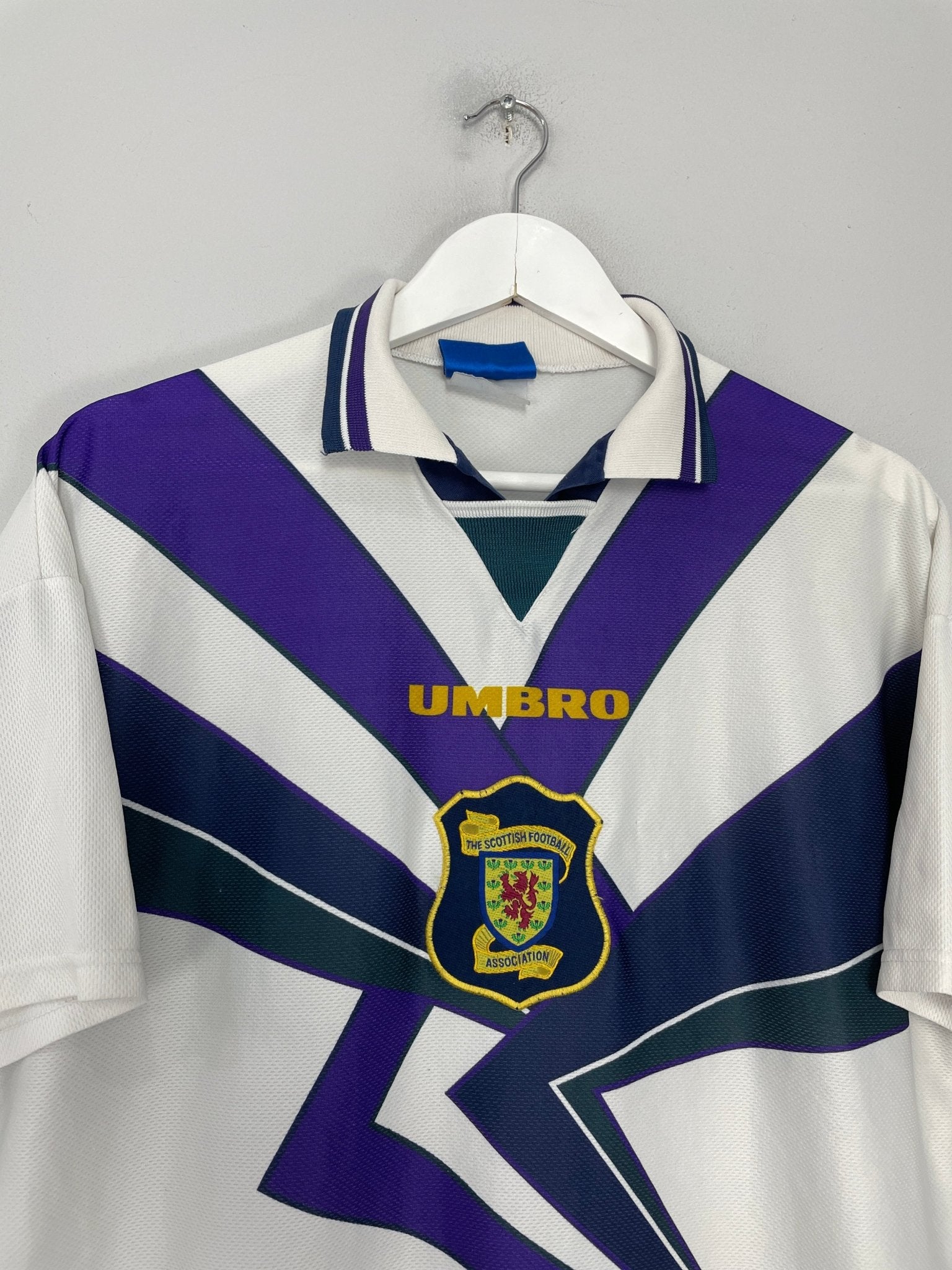 Shop 1995/96 SCOTLAND AWAY SHIRT (XL) UMBRO, classic football shirts, vintage football shirts & retro soccer jerseys at Cult Kits