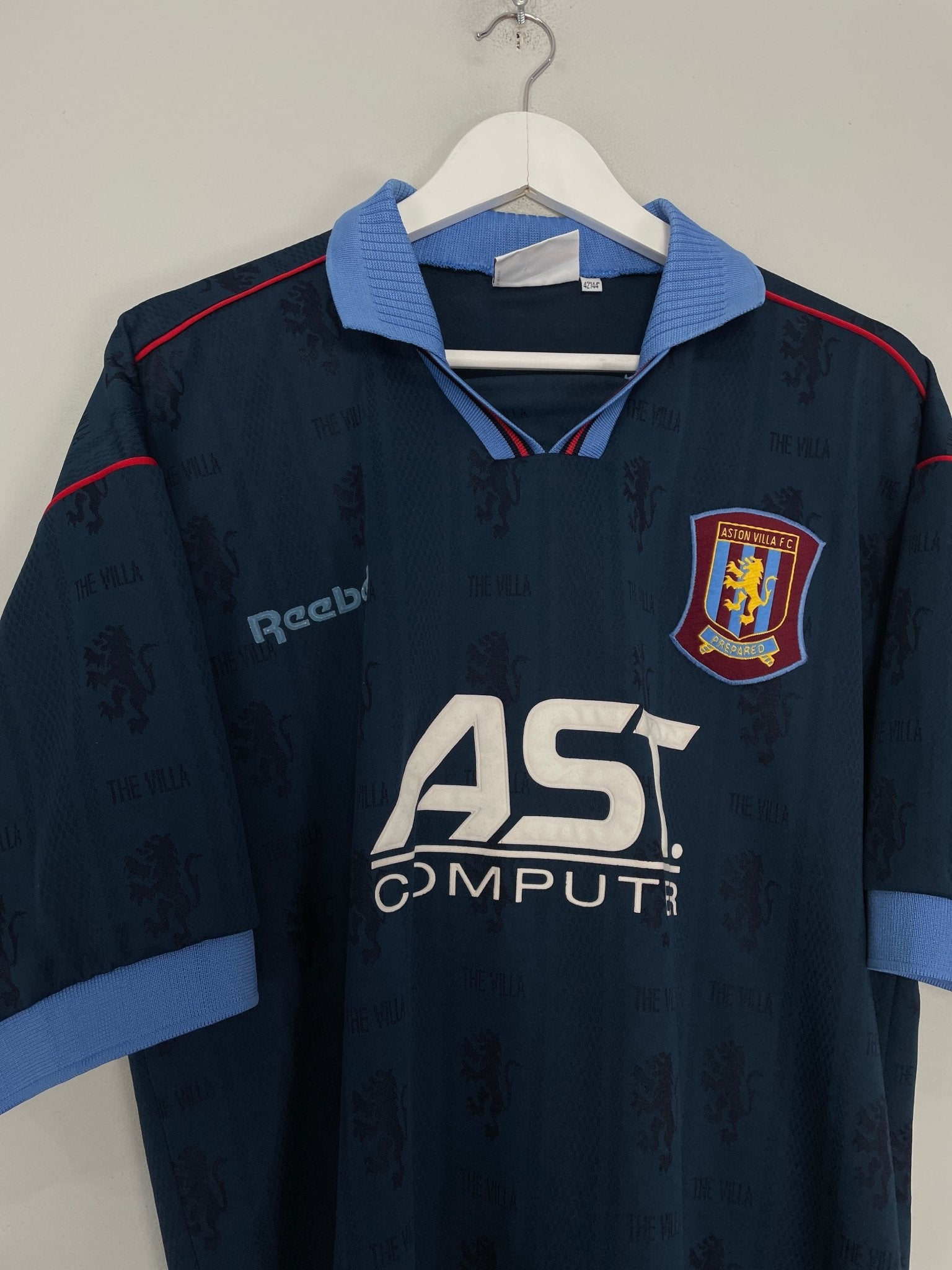 Shop 1995/97 ASTON VILLA AWAY SHIRT (L) REEBOK, classic football shirts, vintage football shirts & retro soccer jerseys at Cult Kits