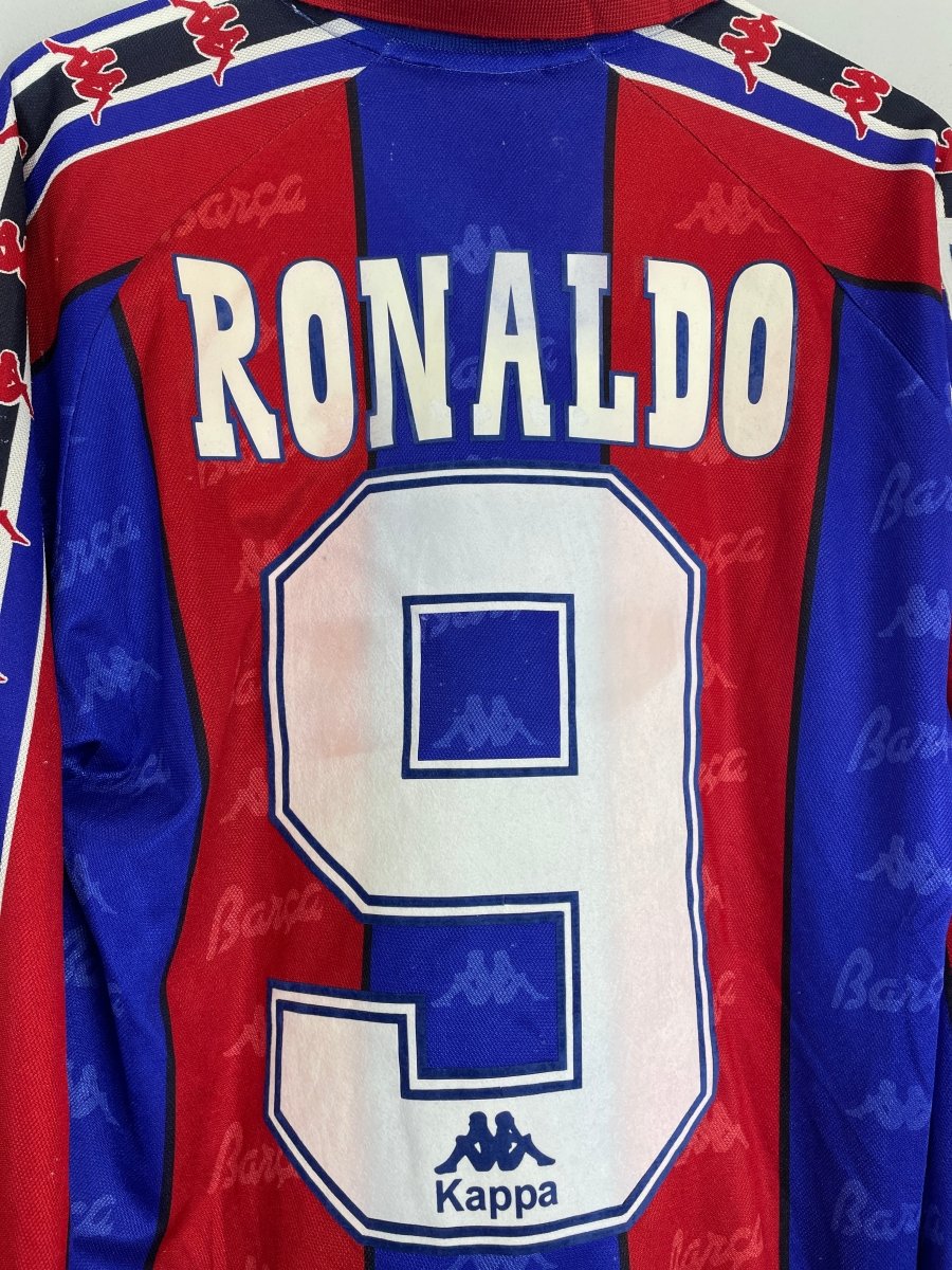 1995/97 BARCELONA RONALDO 9 L/S HOME SHIRT (XL) KAPPA - Cult Kits - XL - Buy Vintage Football Shirts, Authentic Retro Football Shirts For Sale, Classic Football Shirts & Soccer Jersey