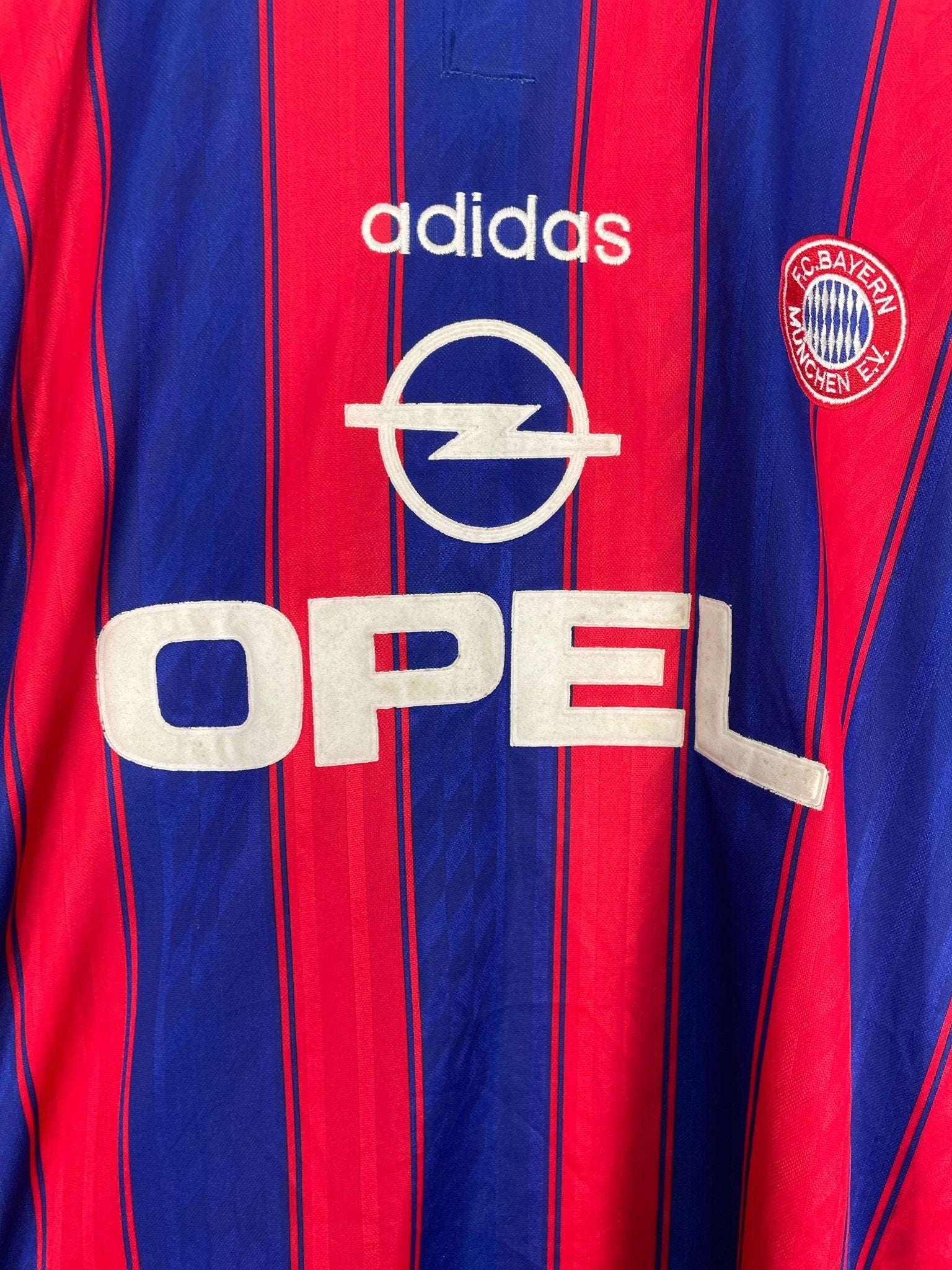 Shop 1995/97 BAYERN MUNICH HOME SHIRT (XL) ADIDAS, classic football shirts, vintage football shirts & retro soccer jerseys at Cult Kits