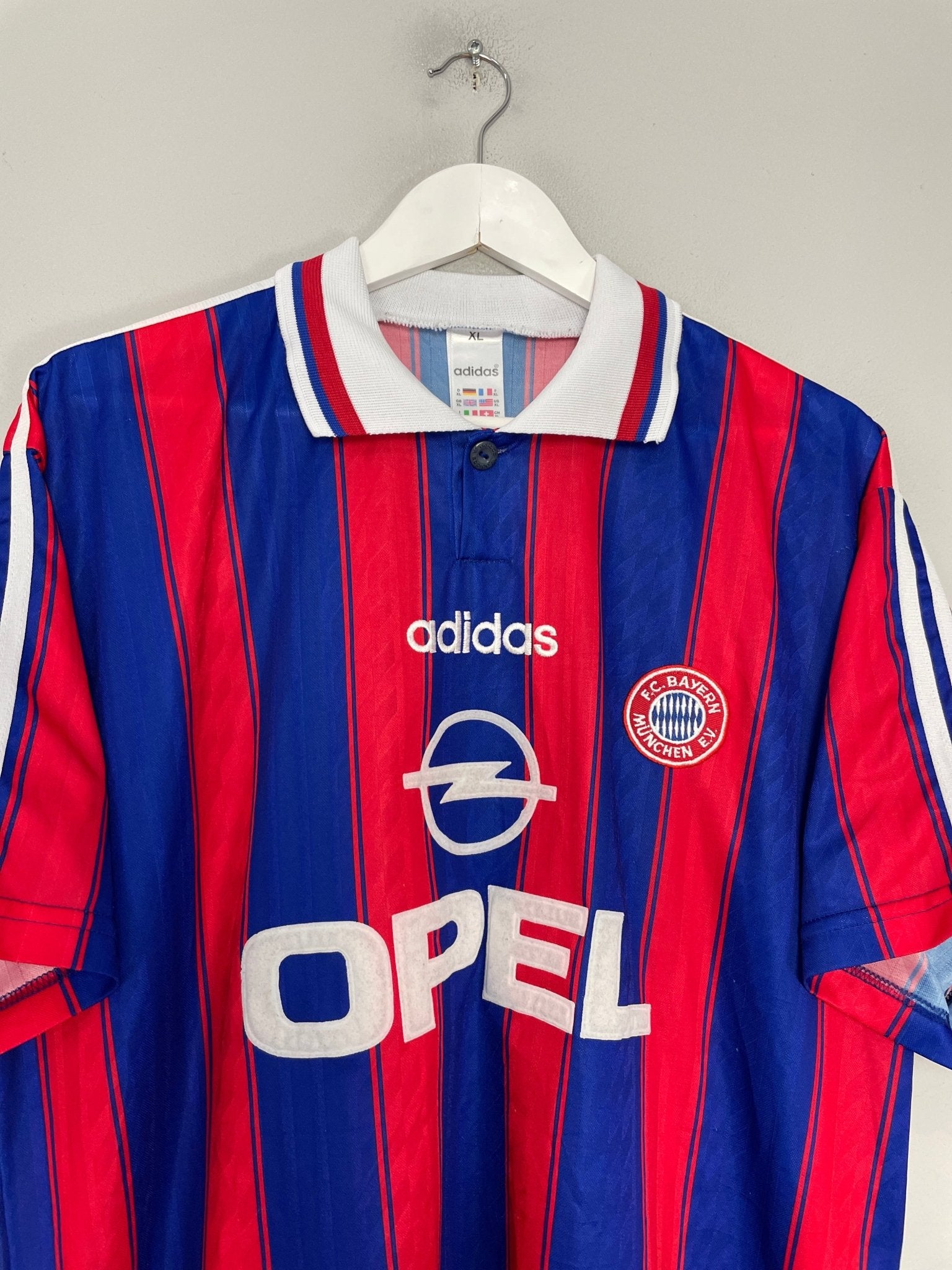 Shop 1995/97 BAYERN MUNICH HOME SHIRT (XL) ADIDAS, classic football shirts, vintage football shirts & retro soccer jerseys at Cult Kits
