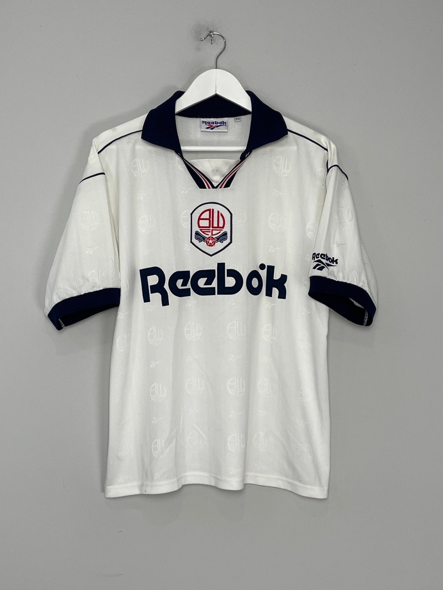 Shop 1995/97 BOLTON WANDERERS HOME SHIRT (M) REEBOK, classic football shirts, vintage football shirts & retro soccer jerseys at Cult Kits
