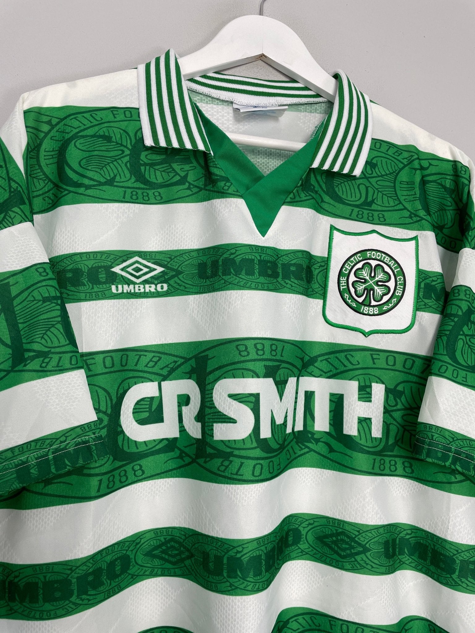 Shop 1995/97 CELTIC HOME SHIRT (XL) UMBRO, classic football shirts, vintage football shirts & retro soccer jerseys at Cult Kits