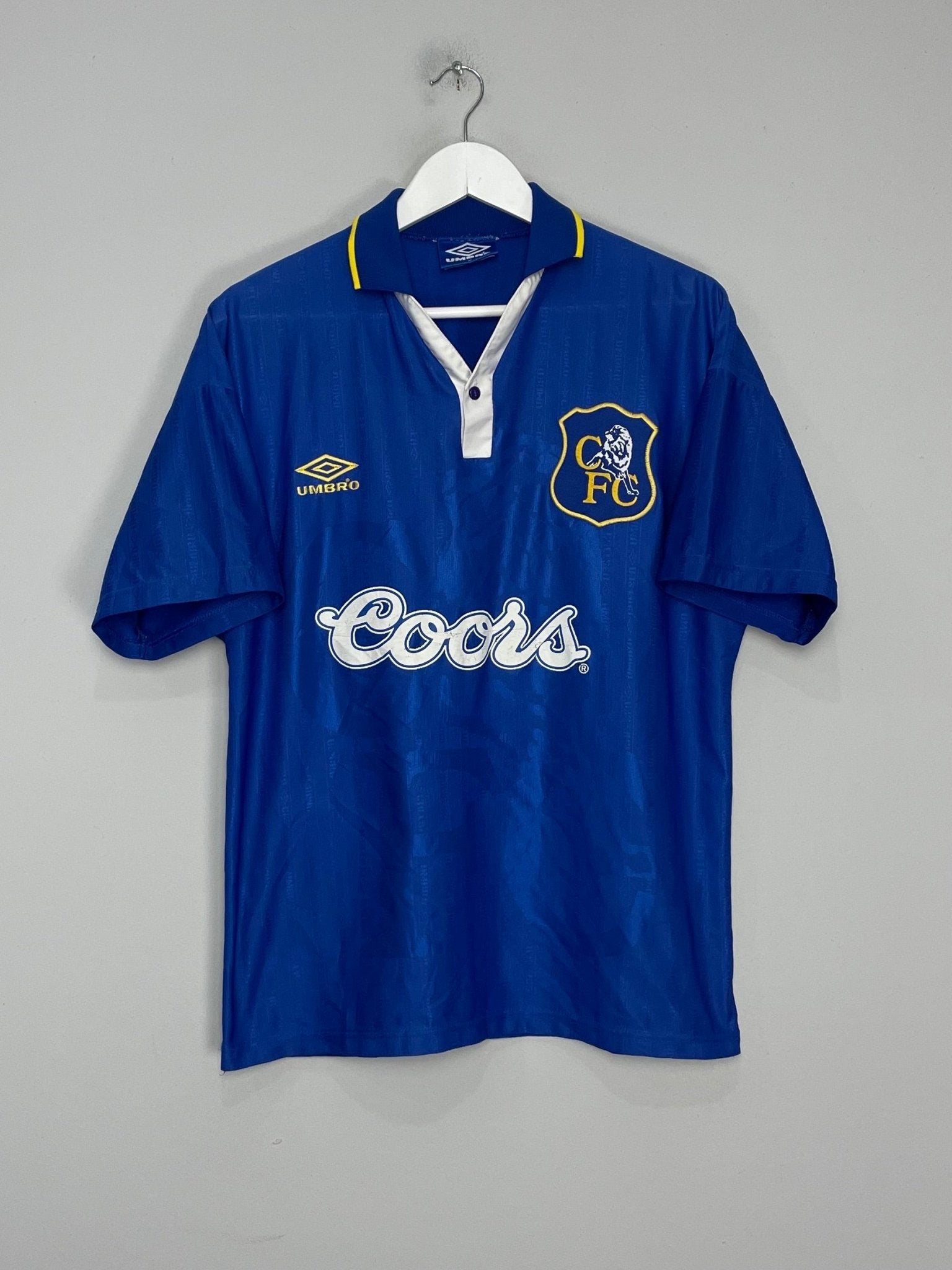 Shop 1995/97 CHELSEA HOME SHIRT (M) UMBRO, classic football shirts, vintage football shirts & retro soccer jerseys at Cult Kits