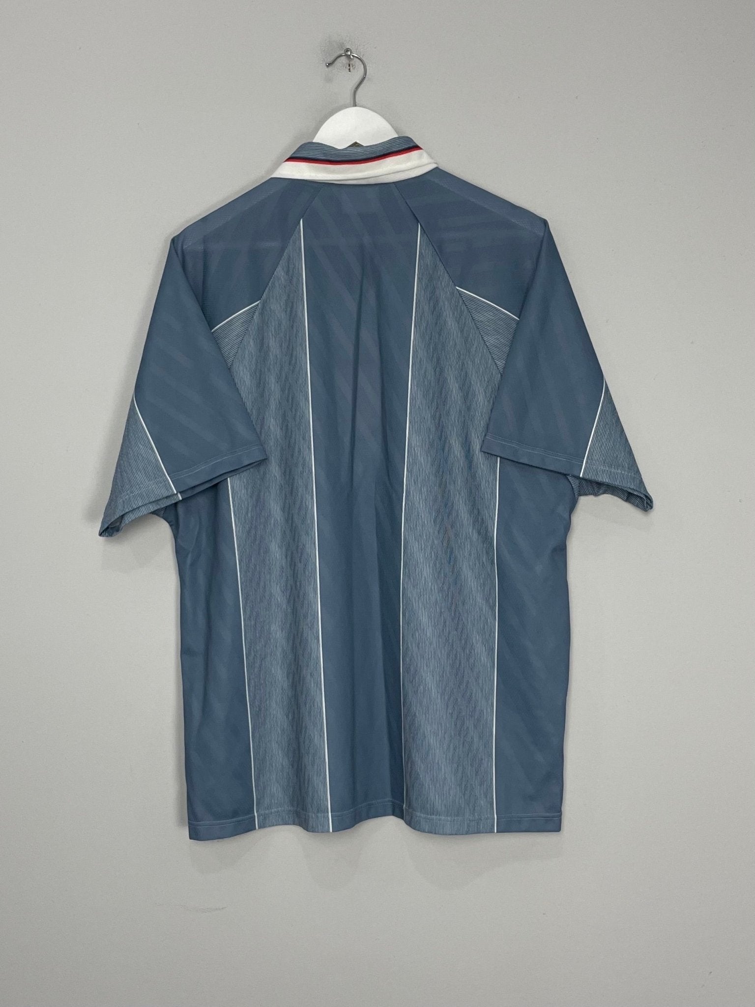 Shop 1995/97 ENGLAND AWAY SHIRT (XXL) UMBRO, classic football shirts, vintage football shirts & retro soccer jerseys at Cult Kits