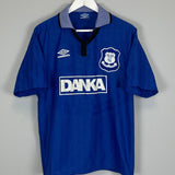Shop 1995/97 EVERTON HOME SHIRT (M) UMBRO, classic football shirts, vintage football shirts & retro soccer jerseys at Cult Kits