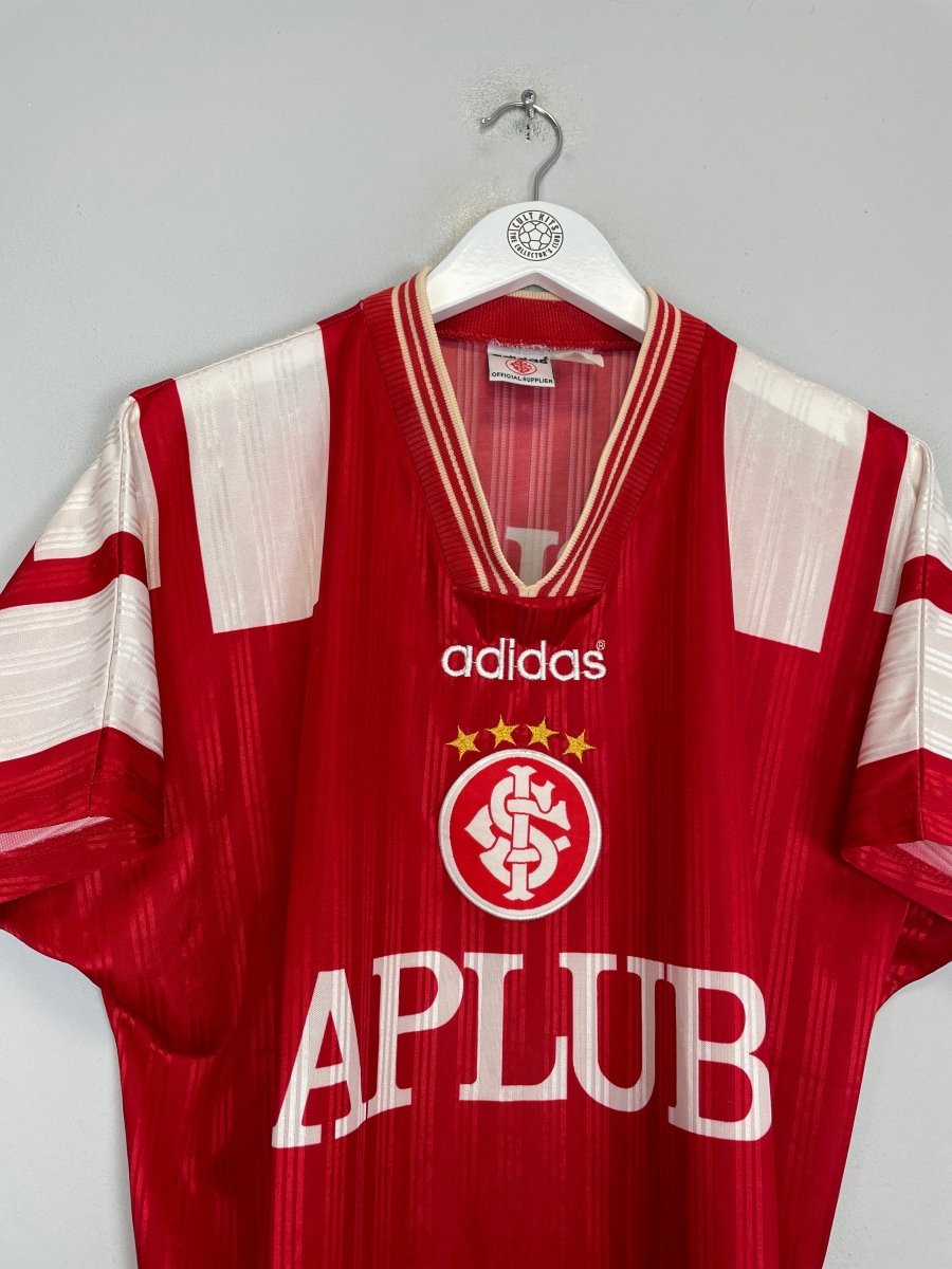 1995/97 INTERNACIONAL 7 HOME SHIRT (M) ADIDAS - Cult Kits - Medium - Buy Vintage Football Shirts, Authentic Retro Football Shirts For Sale, Classic Football Shirts & Soccer Jersey