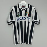 Shop 1995/97 JUVENTUS HOME SHIRT (L) KAPPA, classic football shirts, vintage football shirts & retro soccer jerseys at Cult Kits