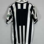 Shop 1995/97 JUVENTUS HOME SHIRT (L) KAPPA, classic football shirts, vintage football shirts & retro soccer jerseys at Cult Kits