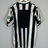 Shop 1995/97 JUVENTUS HOME SHIRT (L) KAPPA, classic football shirts, vintage football shirts & retro soccer jerseys at Cult Kits