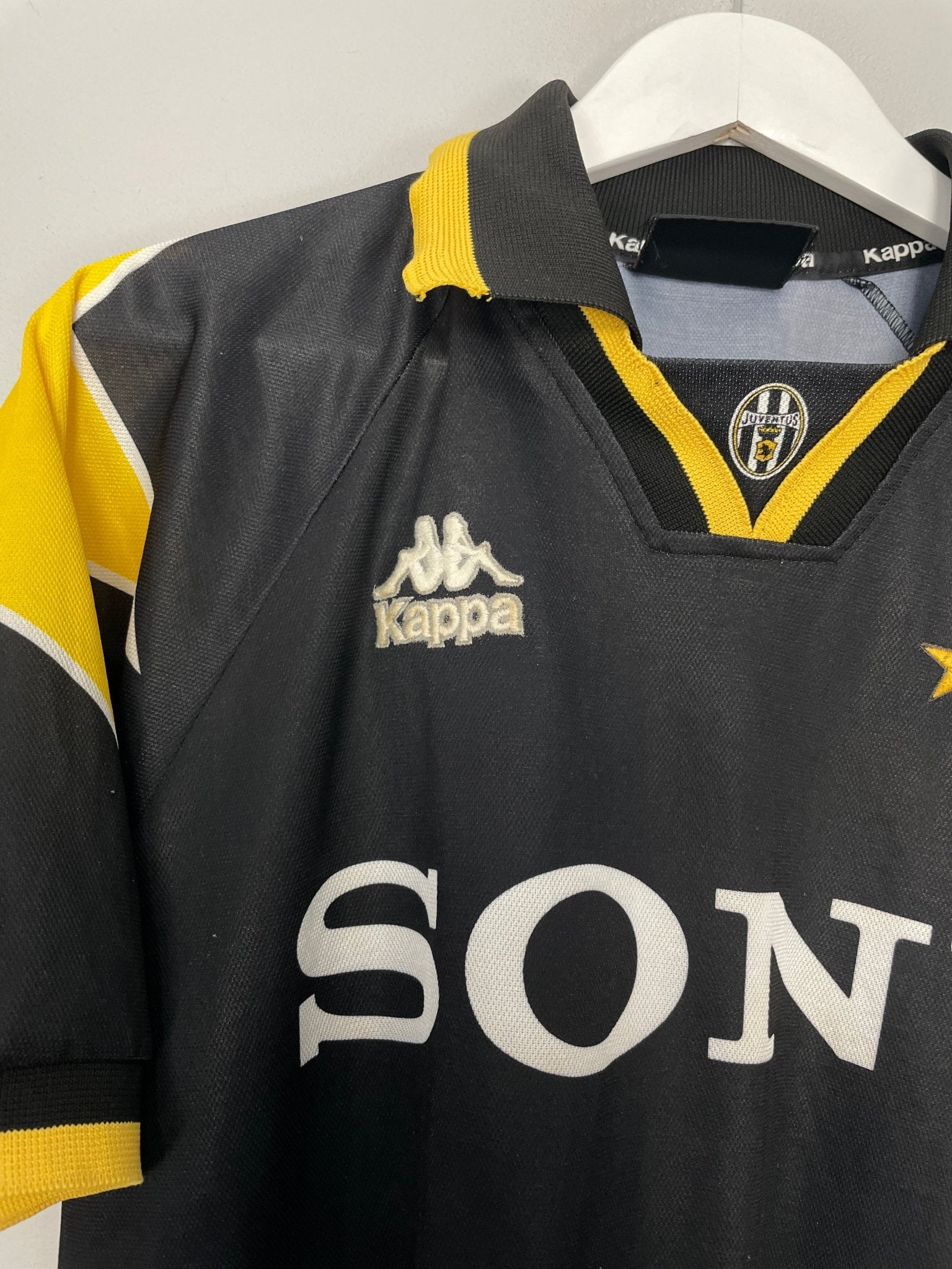 ウェア 1995-97 Juventus  L/S Shirt (L) 1995-97 Juventus Home L/S Shirt - 7/10 - (L)