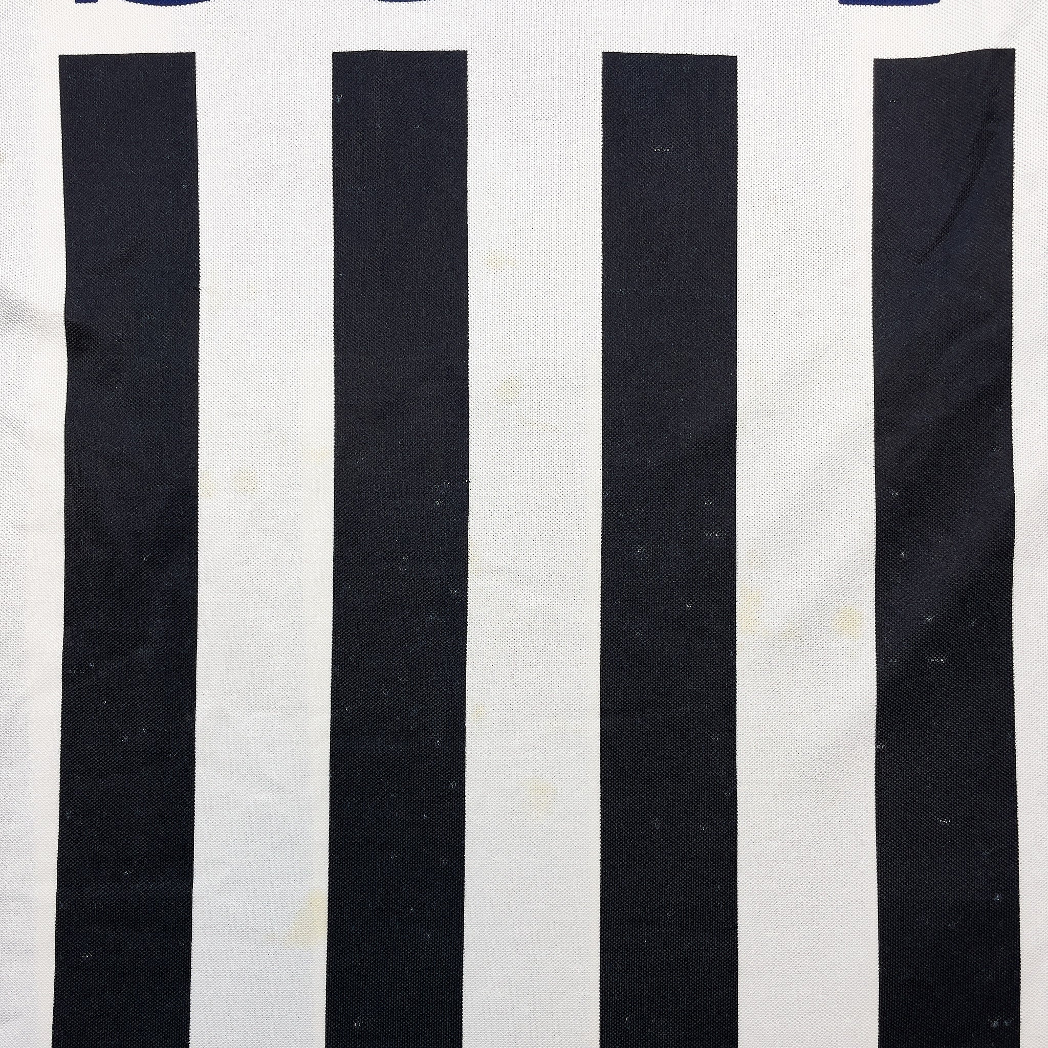 Buy 1995/97 Juventus Zidane 21 L/S Home Shirt (M) Kappa ~ Free worldwide shipping ~ Authentic Vintage Football Shirts from Cult Kits