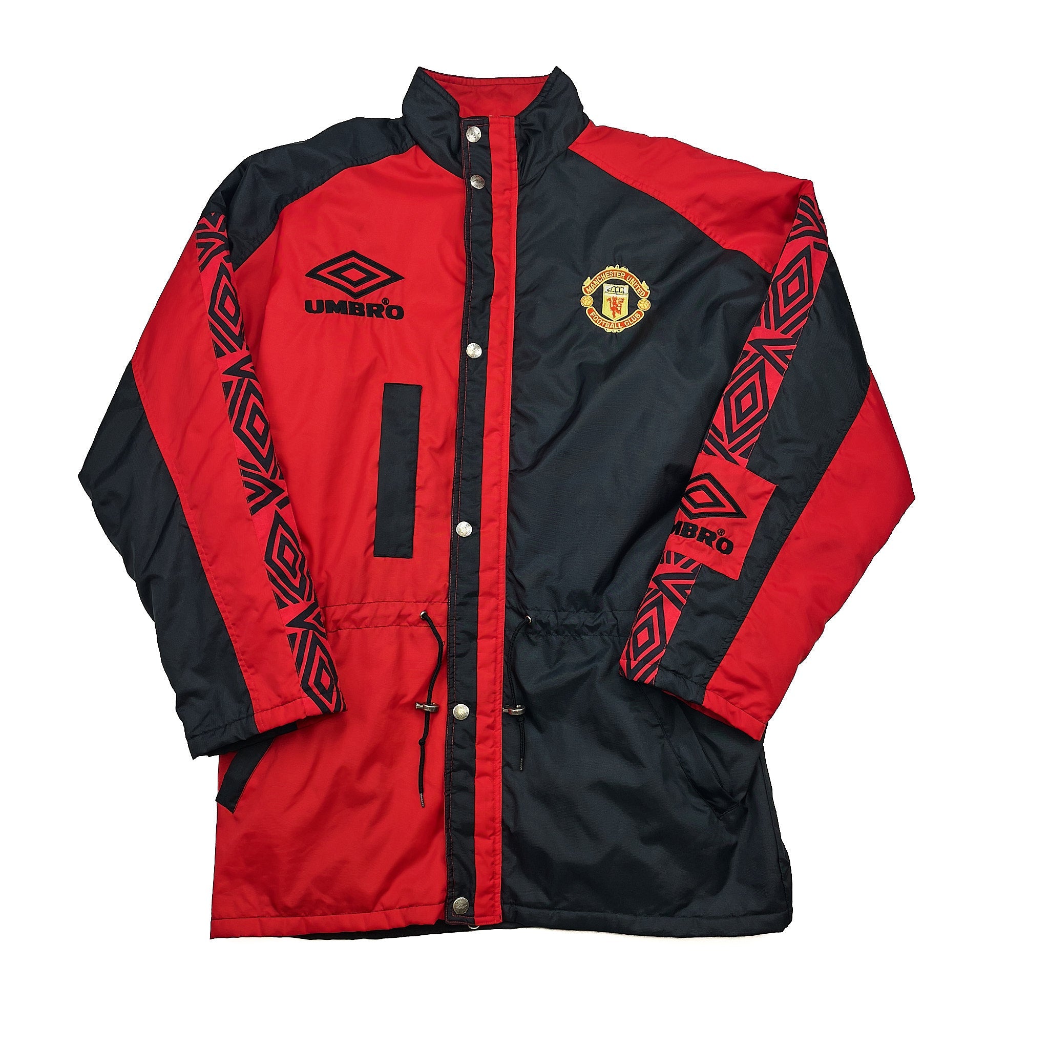 Buy 1995/97 Manchester United Bench Coat (L) Umbro ~ Free worldwide shipping available ~ Authentic Vintage Football Shirts from Cult Kits