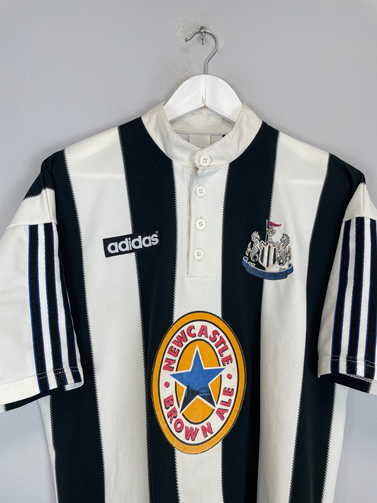Shop 1995/97 NEWCASTLE UNITED HOME SHIRT (M) ADIDAS, classic football shirts, vintage football shirts & retro soccer jerseys at Cult Kits