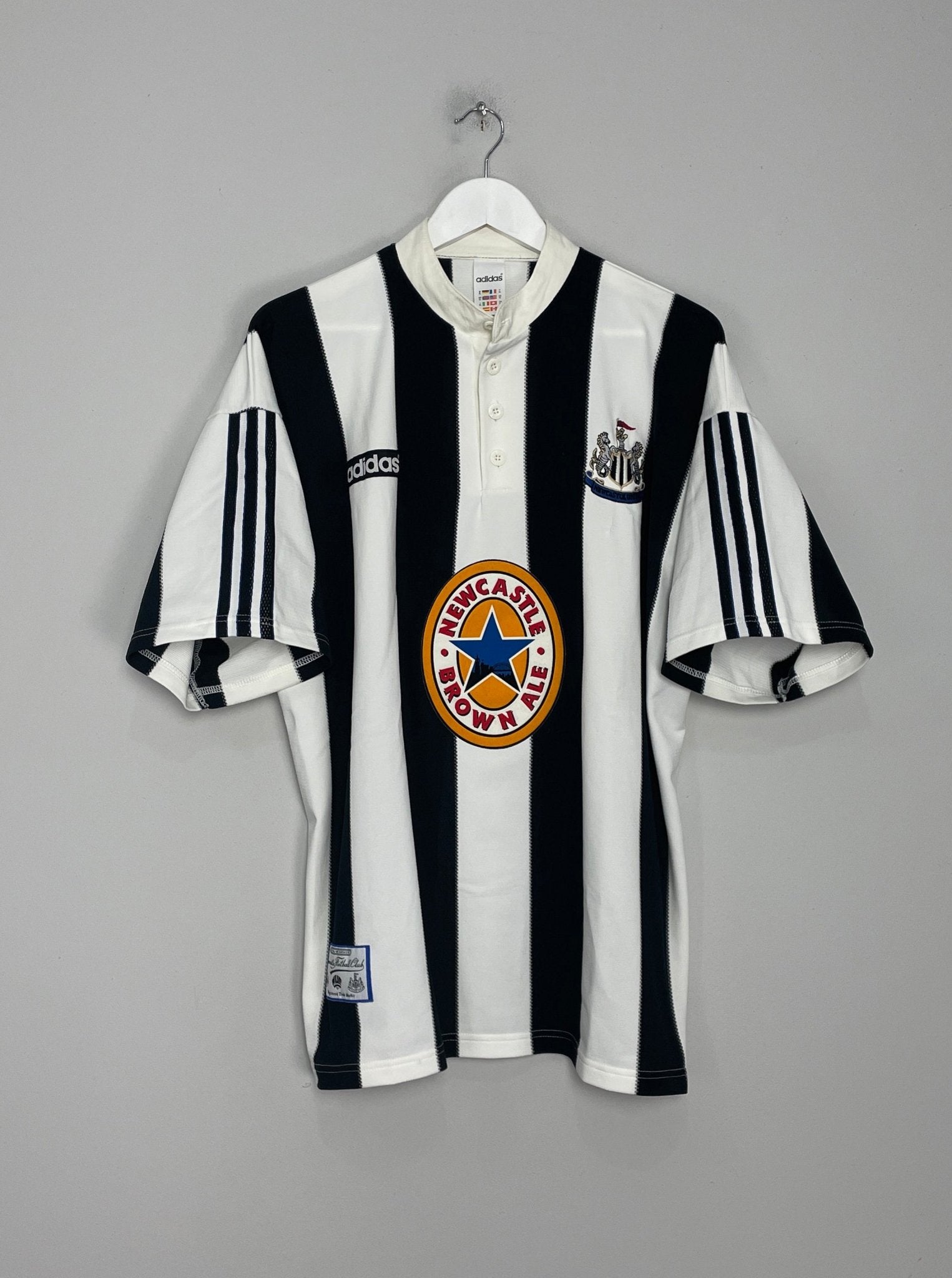 Shop 1995/97 NEWCASTLE UNITED HOME SHIRT (XL) ADIDAS, classic football shirts, vintage football shirts & retro soccer jerseys at Cult Kits