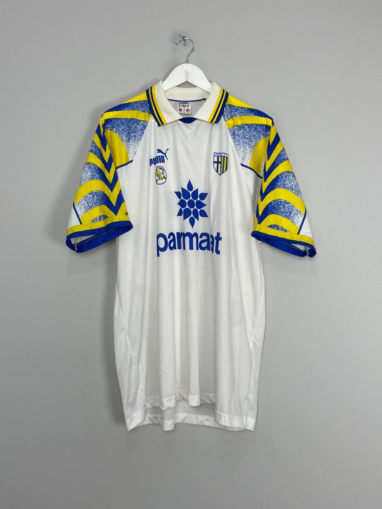 Shop 1995/97 PARMA HOME SHIRT (XXL) PUMA, classic football shirts, vintage football shirts & retro soccer jerseys at Cult Kits