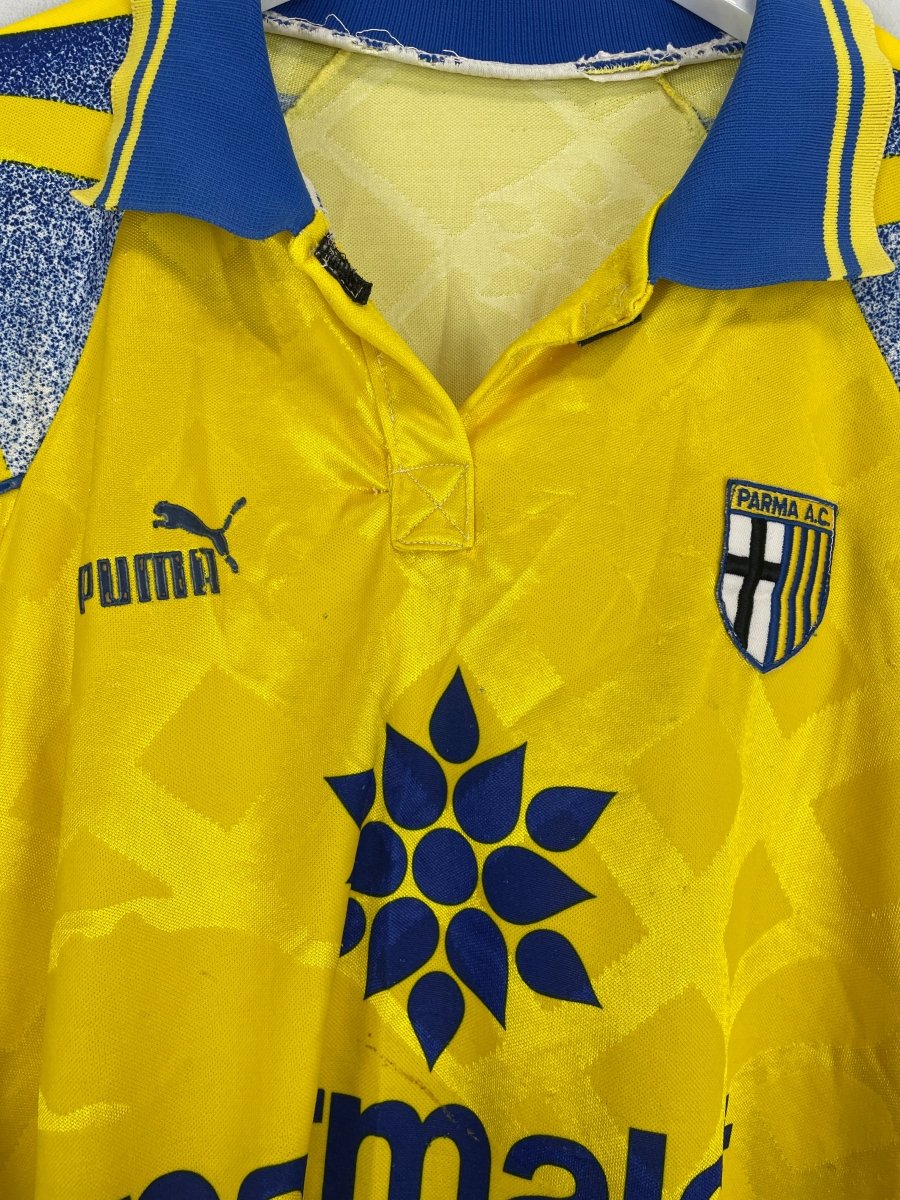 1995/97 PARMA L/S HOME SHIRT (M) PUMA - Cult Kits - Medium - Buy Vintage Football Shirts, Authentic Retro Football Shirts For Sale, Classic Football Shirts & Soccer Jersey