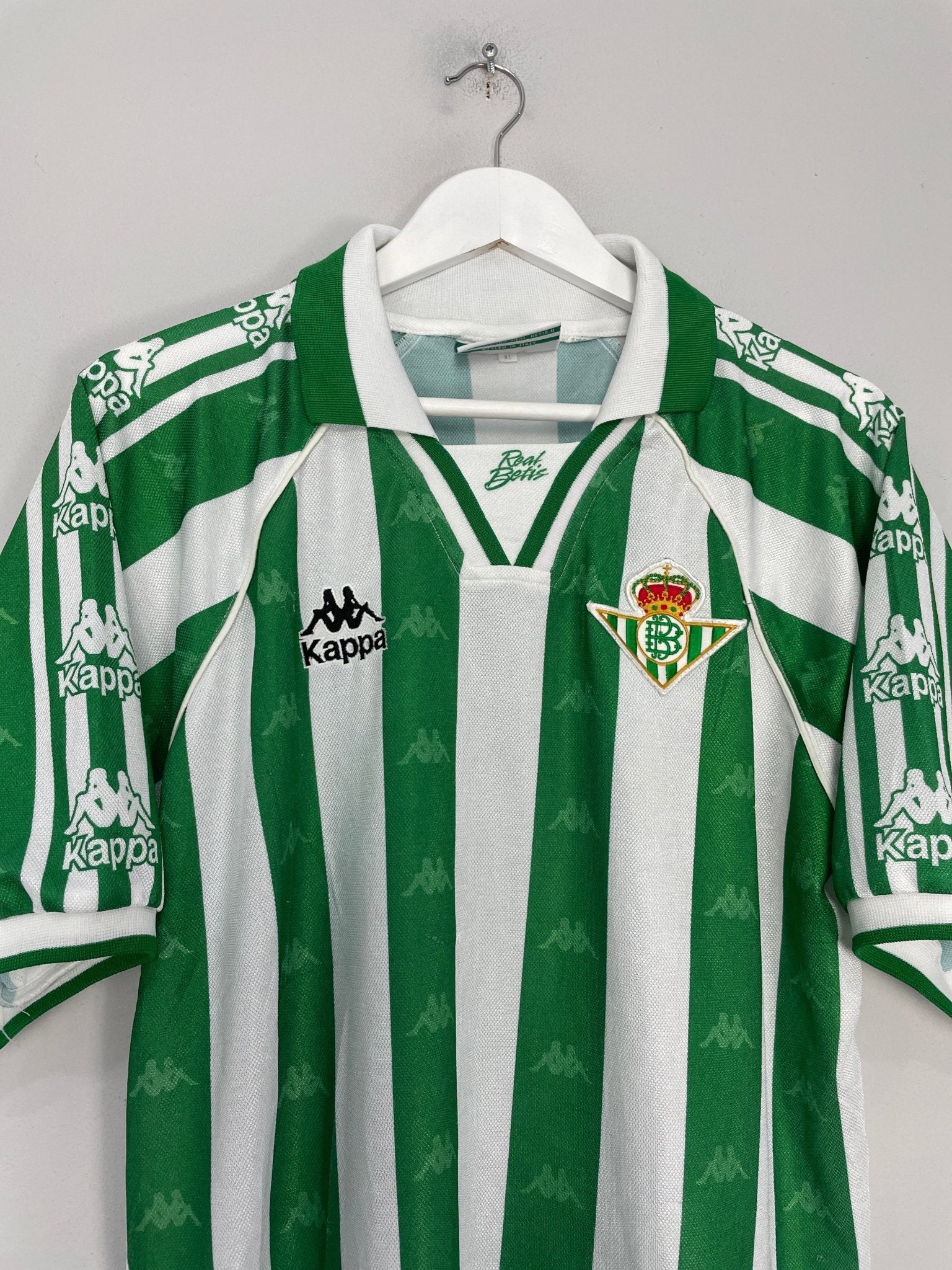 Shop 1995/97 REAL BETIS HOME SHIRT (XL) KAPPA, classic football shirts, vintage football shirts & retro soccer jerseys at Cult Kits