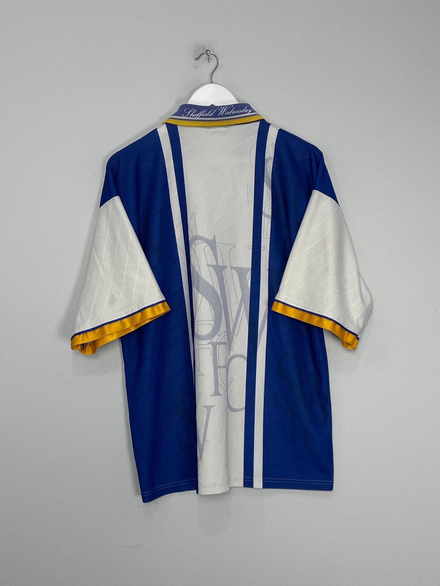 Shop 1995/97 SHEFFIELD WEDNESDAY HOME SHIRT (XL) PUMA, classic football shirts, vintage football shirts & retro soccer jerseys at Cult Kits