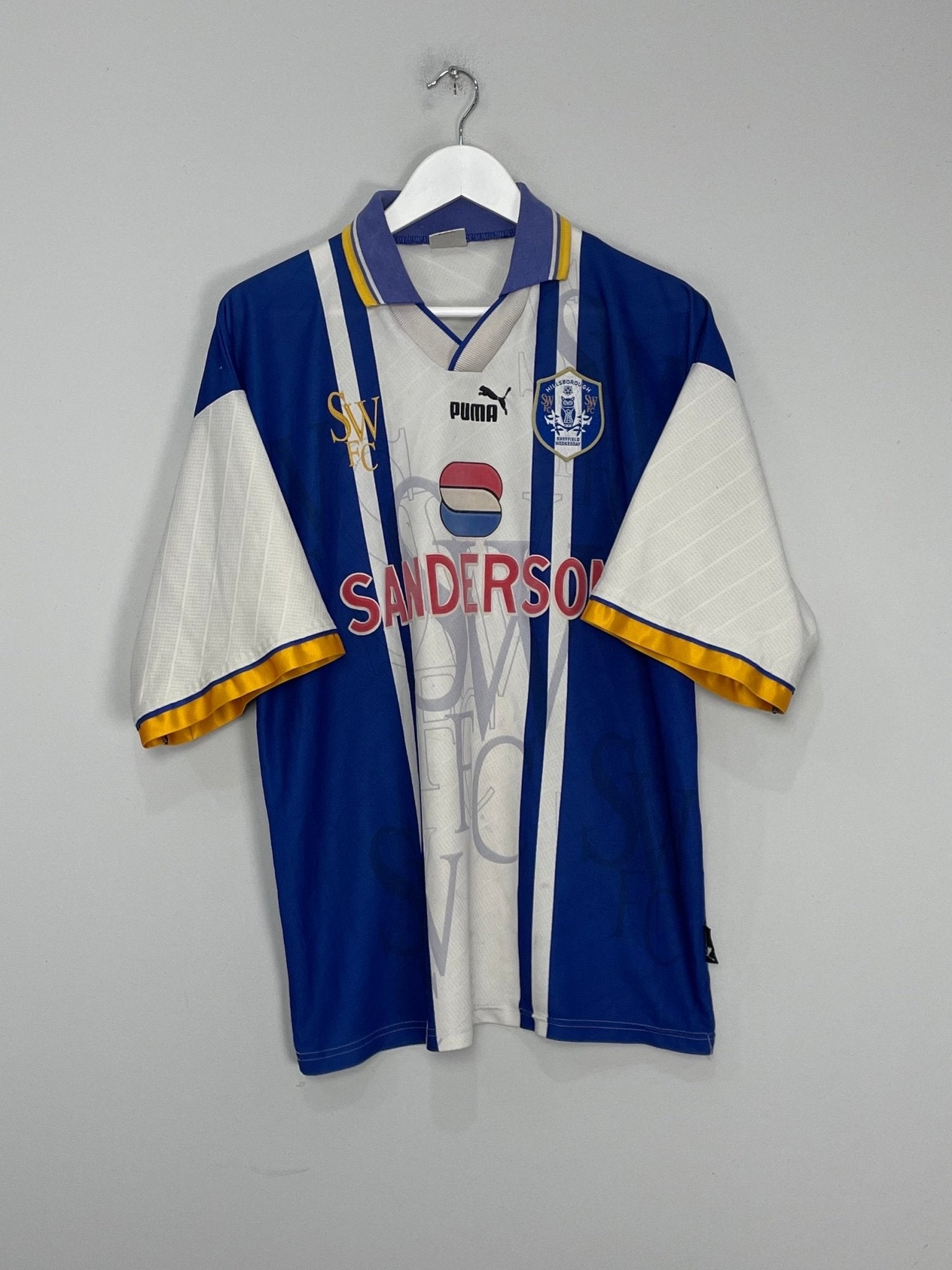 Shop 1995/97 SHEFFIELD WEDNESDAY HOME SHIRT (XL) PUMA, classic football shirts, vintage football shirts & retro soccer jerseys at Cult Kits