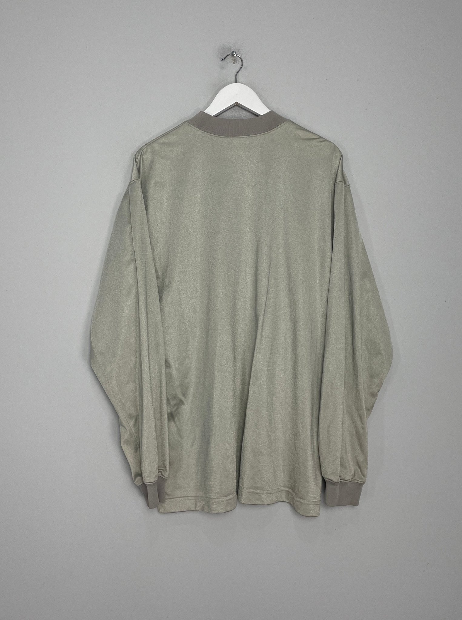 Shop 1995/98 USA GK SHIRT (L) NIKE, classic football shirts, vintage football shirts & retro soccer jerseys at Cult Kits