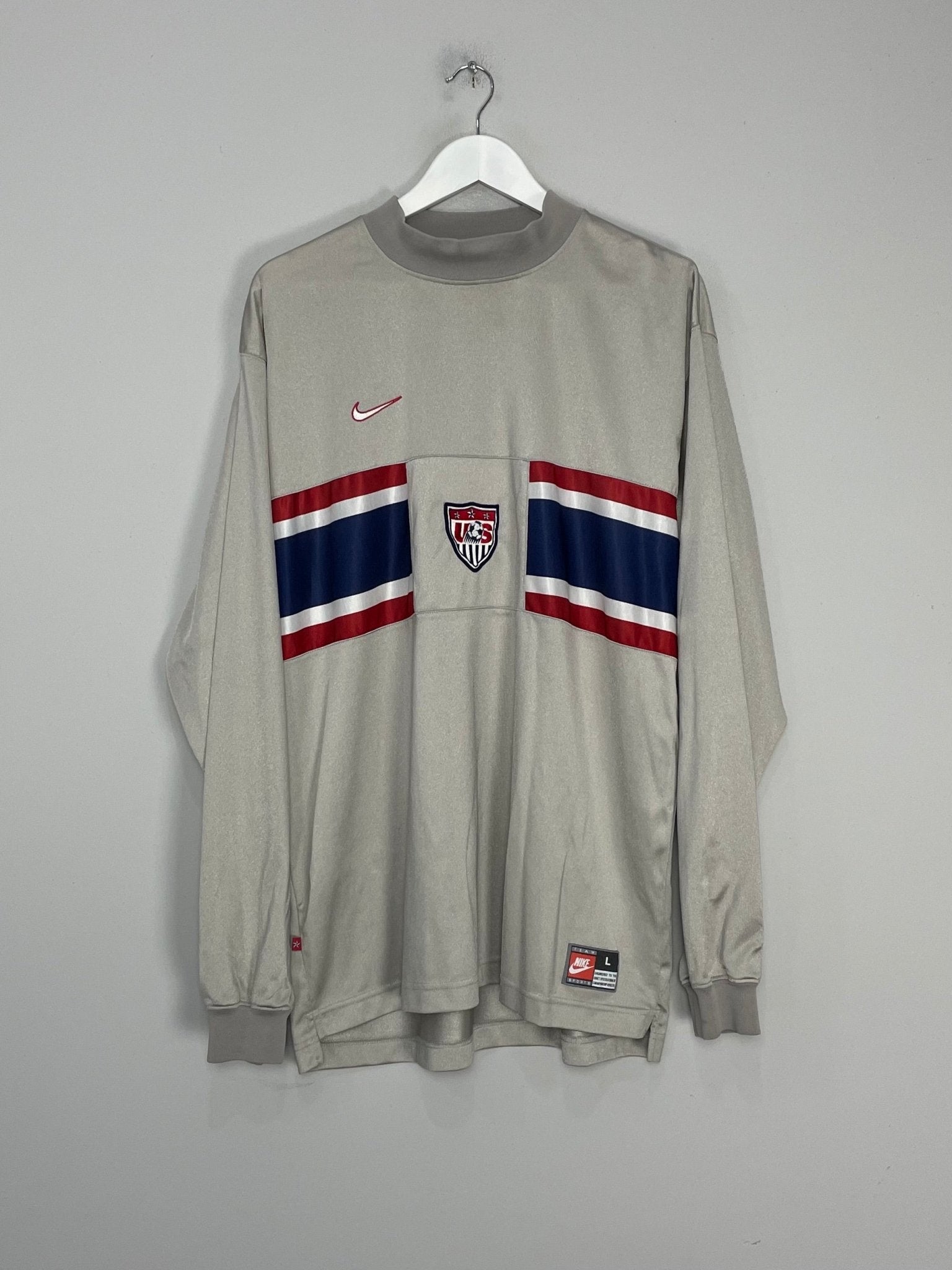 Shop 1995/98 USA GK SHIRT (L) NIKE, classic football shirts, vintage football shirts & retro soccer jerseys at Cult Kits