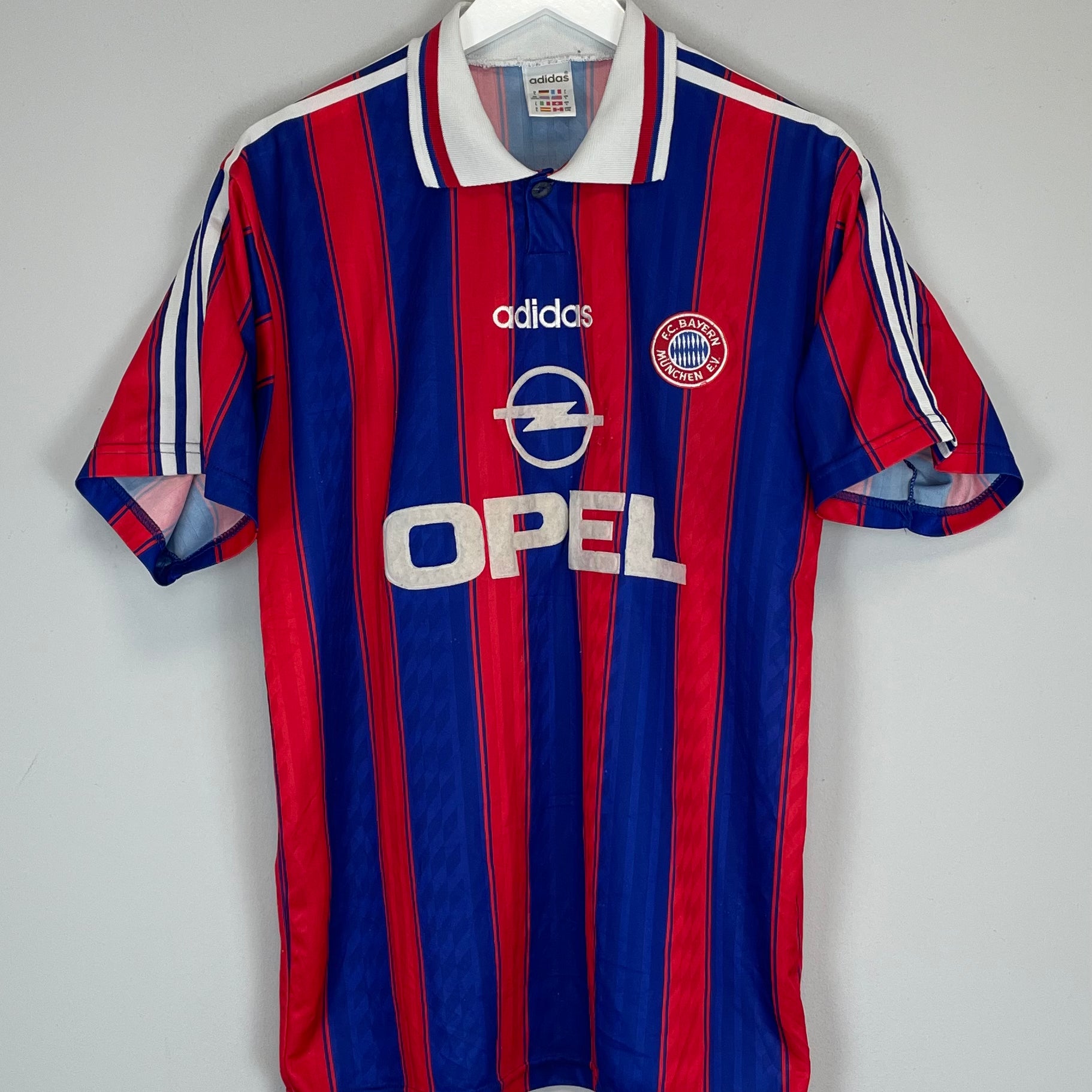 Shop 1995/97 BAYERN MUNICH #18 (KLINSMANN) HOME SHIRT (L) ADIDAS, classic football shirts, vintage football shirts & retro soccer jerseys at Cult Kits