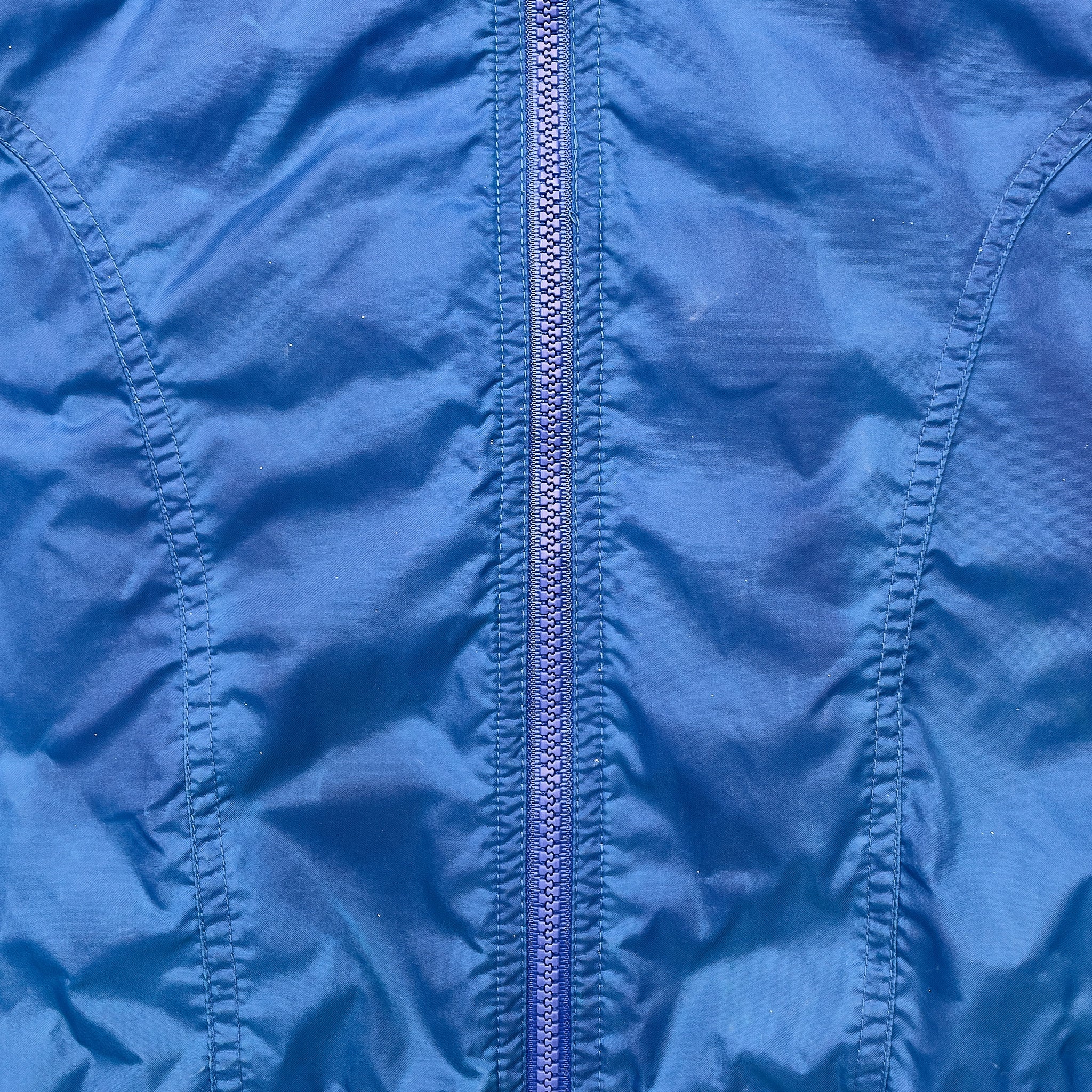 Buy 1996 Italy Track Jacket (L) Nike ~ Free worldwide shipping ~ Authentic Vintage Football Shirts from Cult Kits