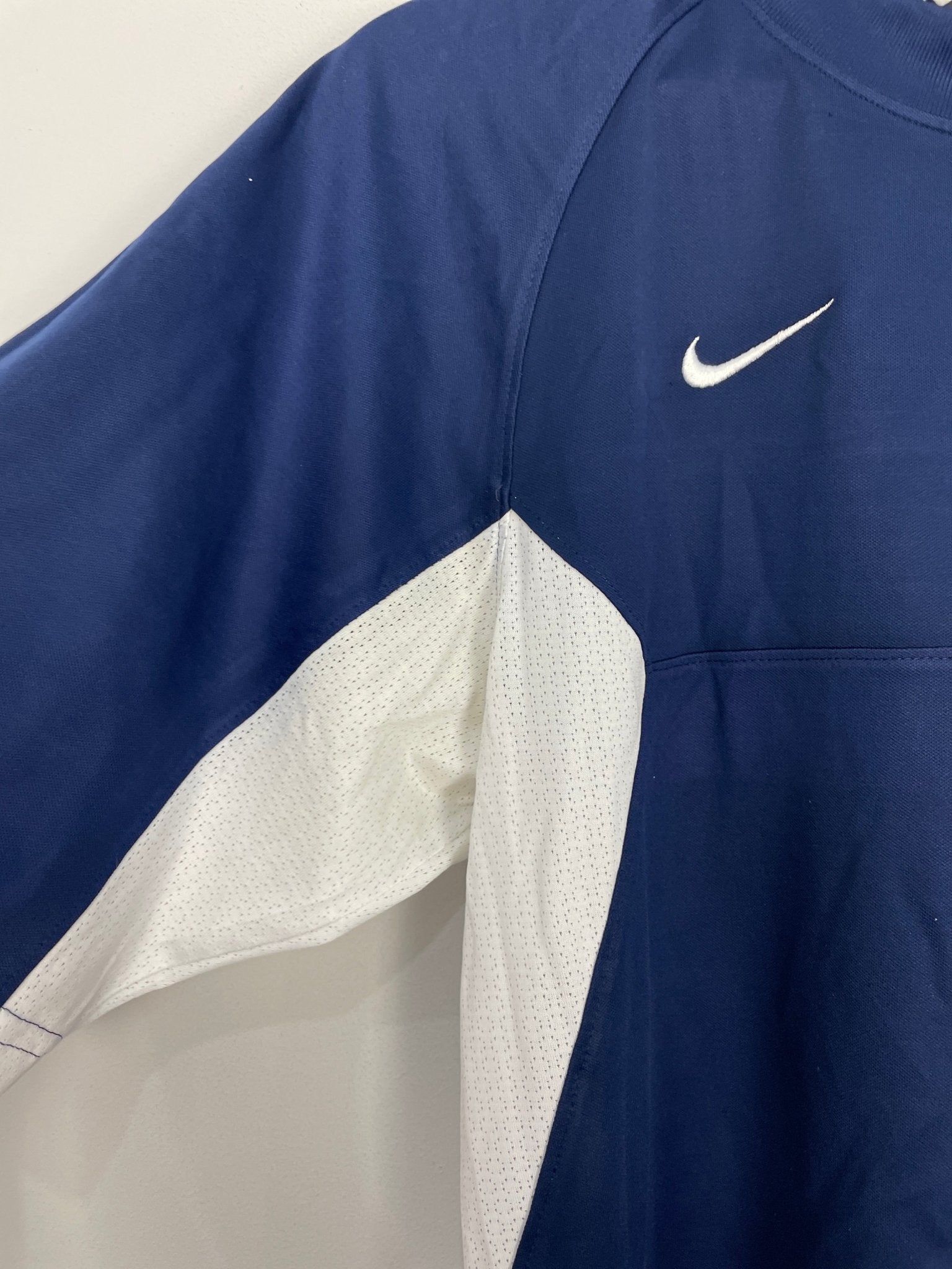 Shop 1996 UNAM PUMAS TRAINING SHIRT (S) NIKE, classic football shirts, vintage football shirts & retro soccer jerseys at Cult Kits