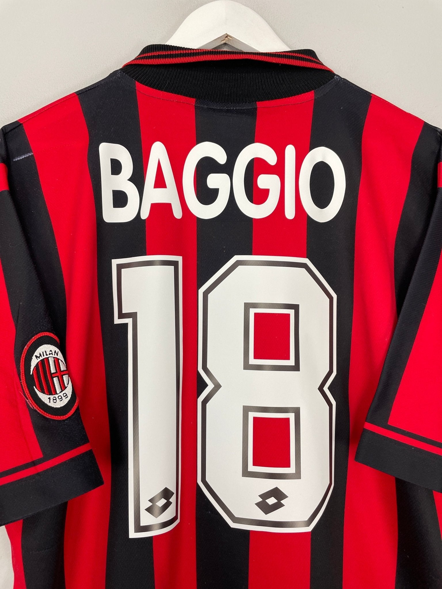 1996/97 AC MILAN BAGGIO #18 HOME SHIRT (L) LOTTO – Cult Kits