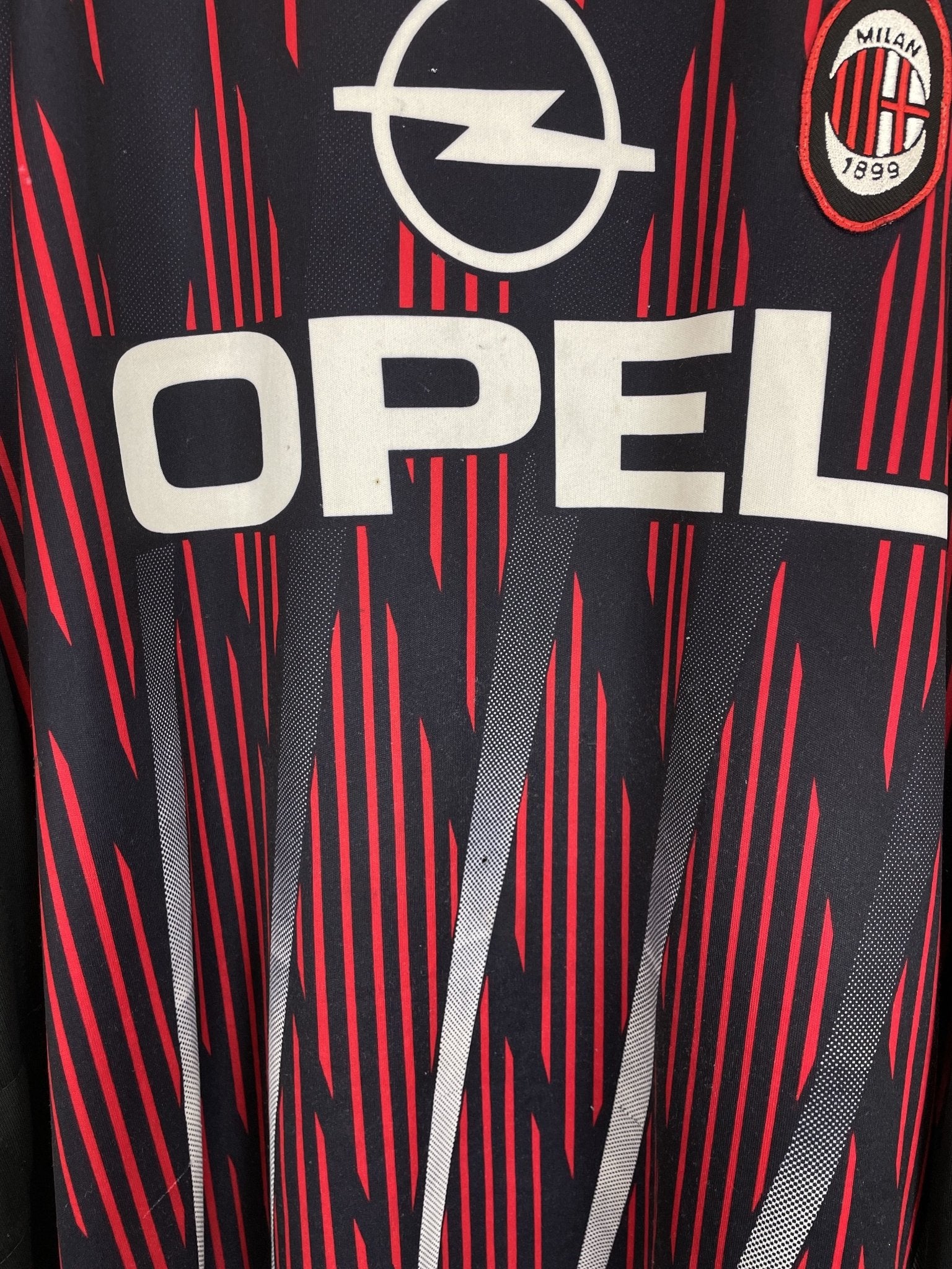 Shop 1996/97 AC MILAN ROSSI #1 GK SHIRT (M) LOTTO, classic football shirts, vintage football shirts & retro soccer jerseys at Cult Kits