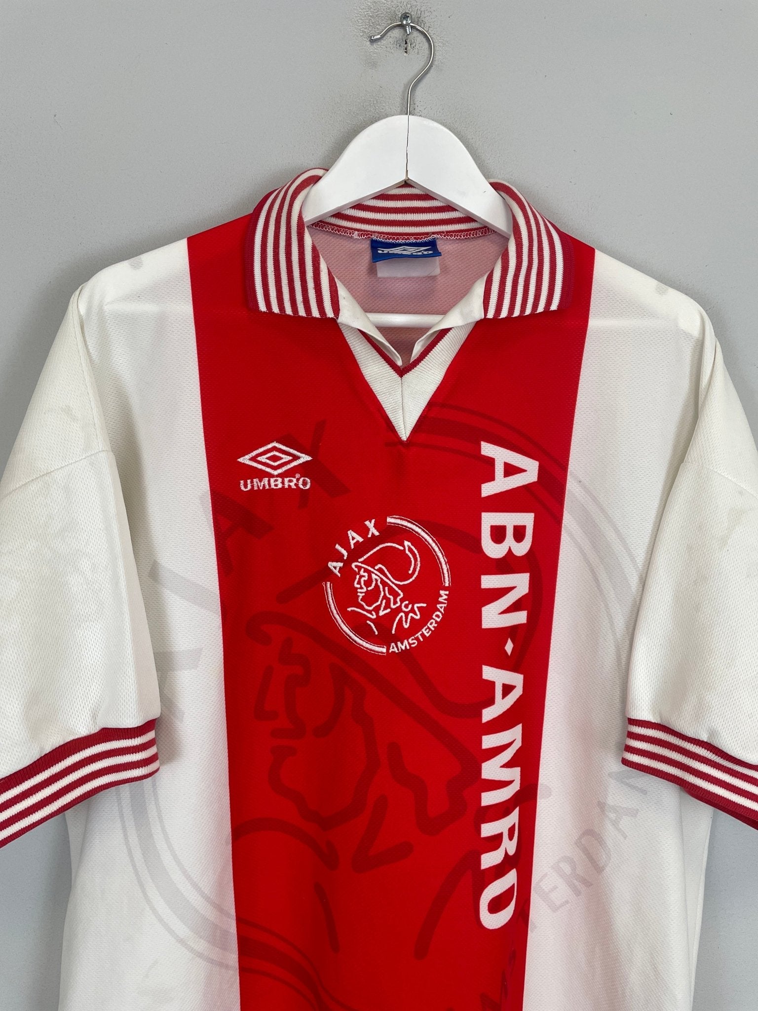 Shop 1996/97 AJAX HOME SHIRT (XL) UMBRO, classic football shirts, vintage football shirts & retro soccer jerseys at Cult Kits