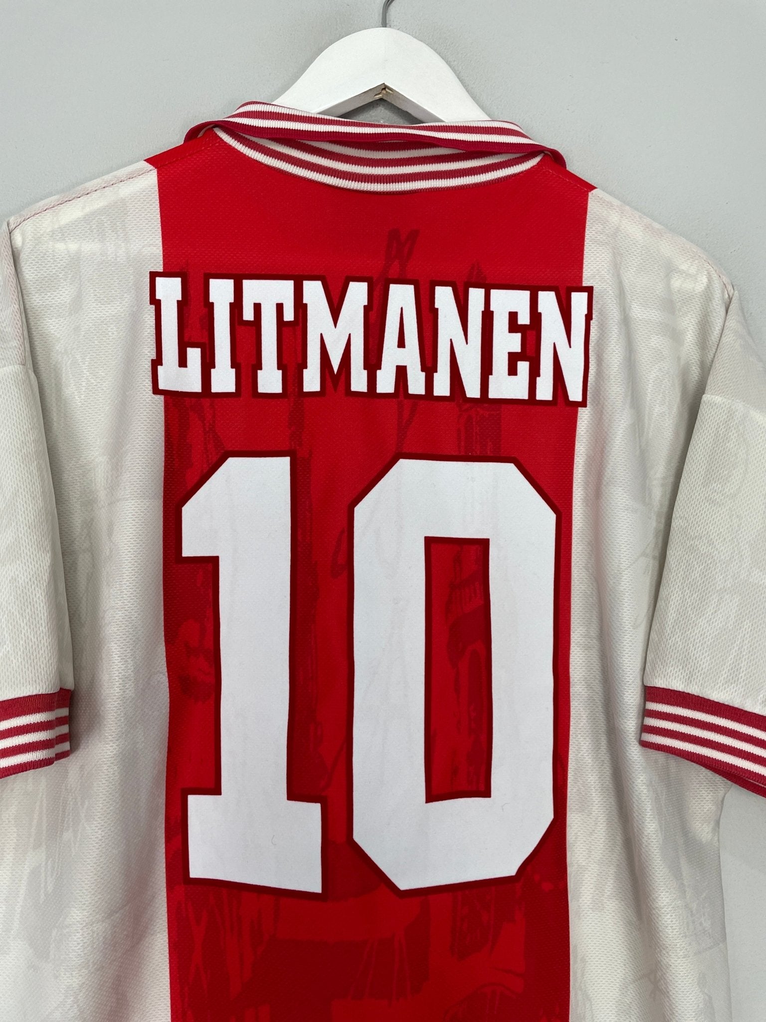Shop 1996/97 AJAX LITMANEN #10 HOME SHIRT (L) UMBRO, classic football shirts, vintage football shirts & retro soccer jerseys at Cult Kits