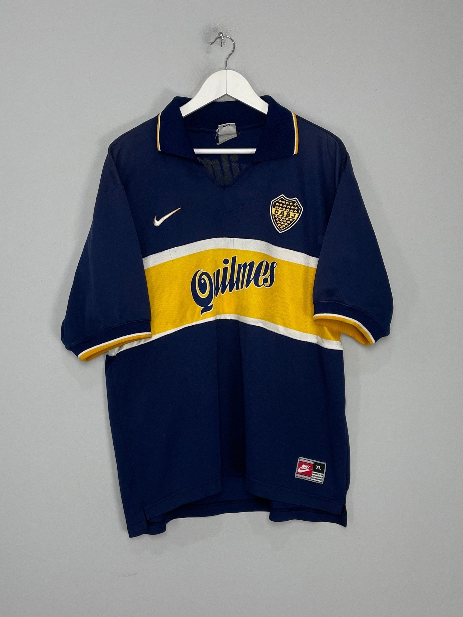 Shop 1996/97 BOCA JUNIORS #10 MARADONA HOME SHIRT (XL) NIKE, classic football shirts, vintage football shirts & retro soccer jerseys at Cult Kits