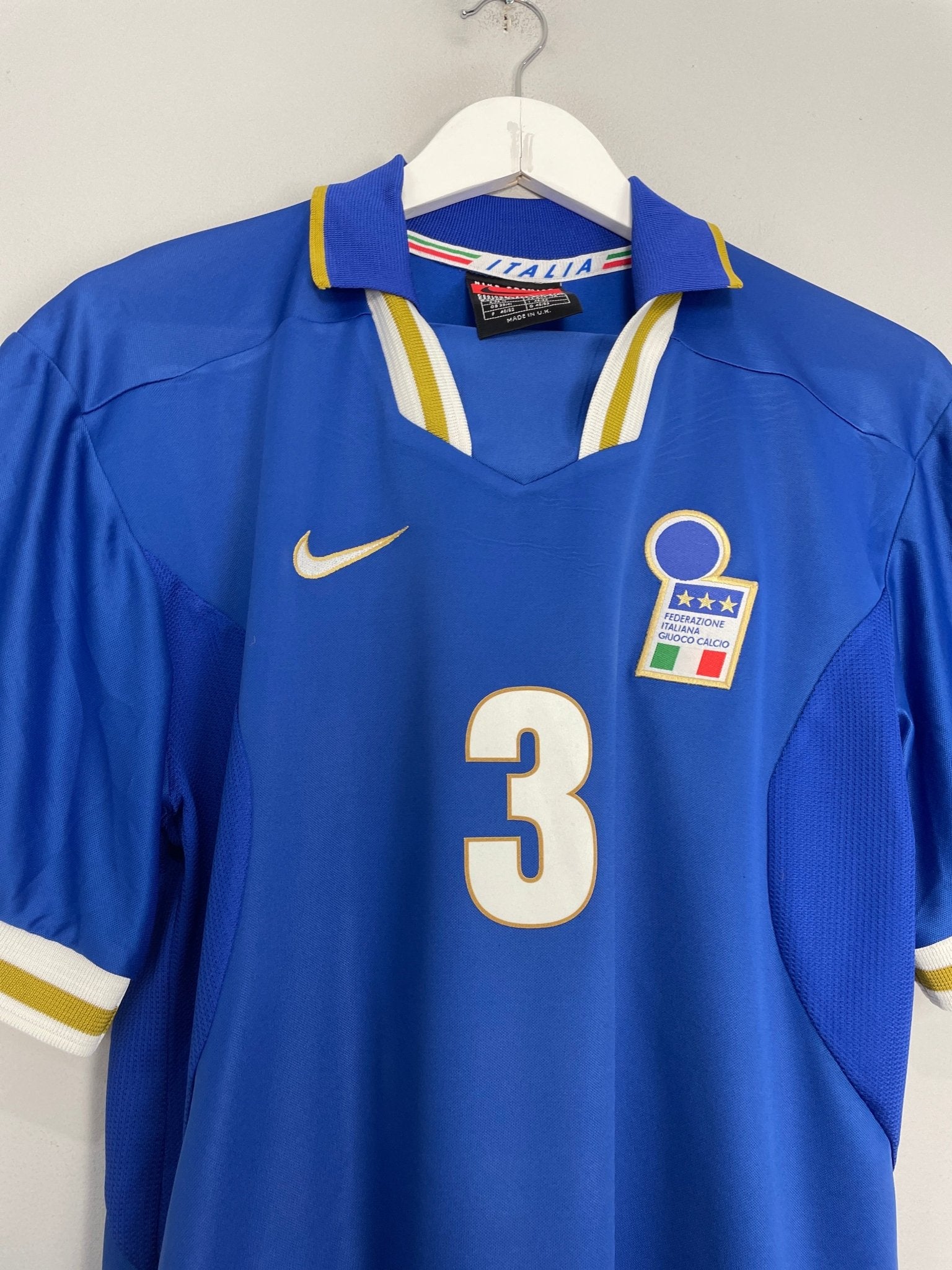 Shop 1996/97 ITALY MALDINI #3 HOME SHIRT (M) NIKE, classic football shirts, vintage football shirts & retro soccer jerseys at Cult Kits